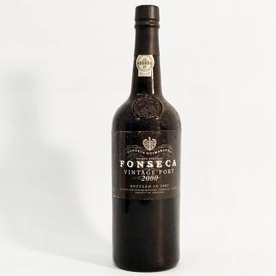FONSECA VINTAGE PORT 2000. Bottle of Fonseca Vintage Port 2000, bottled in 2002, V.N. Gaia 