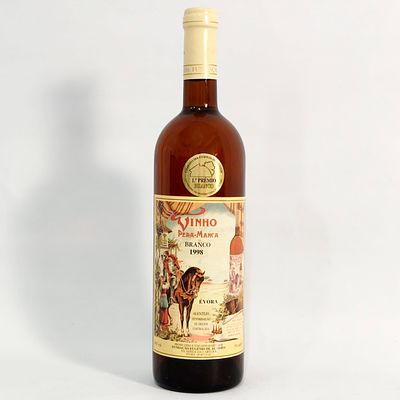 PERA-MANCA WHITE 1998. Bottle of Pera-Manca 1998 white wine from Funda&ccedil;&atilde;o Eug&eacute;nio de Almeida 