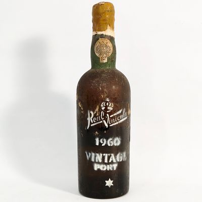 REAL VINICOLA PORT WINE 1960. Bottle of Real Vinicola Port wine, 1960, V.N. Gaia. Volume: 75cl.