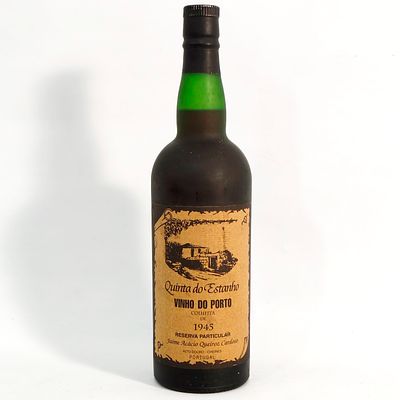 QUINTA DO ESTANHO PORT WINE 1945. Bottle of Quinta do Estanho Port wine, 1945 harvest, private 