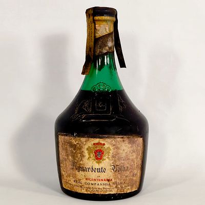 OLD BRANDY. Old brandy bottle from the Bicentennial Real Companhia Velha.