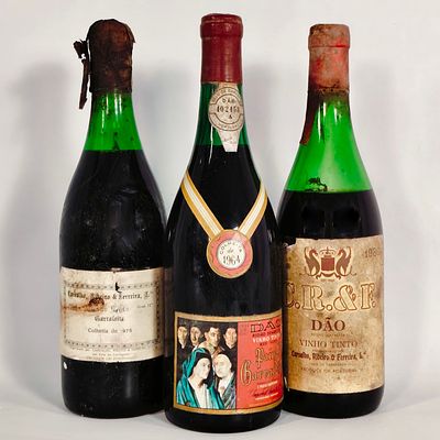 D&Atilde;O RED WINE. Bottles of red wine, CRF Garrafeira 1978, D&atilde;o Caves Imp&eacute;rio "Painel", Vintage 1964 