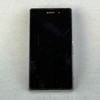 SONY XPERIA Z1. Sony Smartphone CPU 4x2.2GHz, 2GB RAM 16GB Expandable ROM, 20.7MP Camera. Note: 