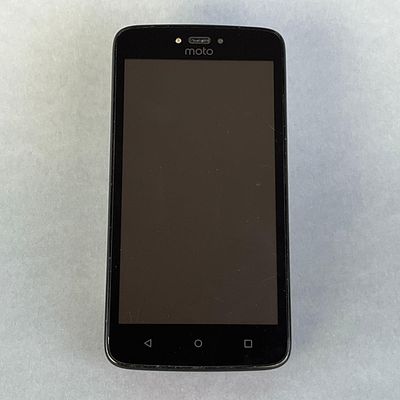MOTOROLA MOTO C. Motorola Dual Sim Smartphone, Cpu 4x1.1GHz, 5" Display. Note: Working