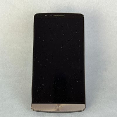 LG G3 D-855. LG Smartphone Cpu 4x2.5 GHz, 2GB Ram and 16 Gb Rom, expandable, 13 Mpx Camera. 