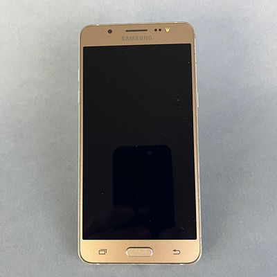 SAMSUNG J5. Samsung Dual SIM Smartphone, Cpu 4x1.2 Ghz, 13 MP Camera. Note: Working