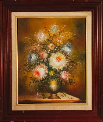 J. LONDON. Oil painting on canvas, signed, motif "Still Life". Dim: image 50x40 cm. Dim: frame 