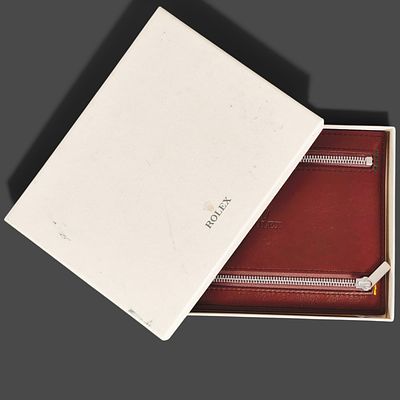 OFFICIAL ROLEX MULTI-CURRENCY WALLET. Rolex wallet in brown leather in the original box. New 