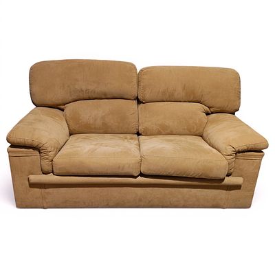 2-SEATER SOFA. Two-seater sofa model with a classic and cozy design, upholstered in bonbazine 