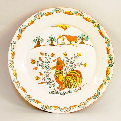 LARGE GLAZED CERAMIC PLATE. Large glazed ceramic plate, rooster decoration. Round 99. 