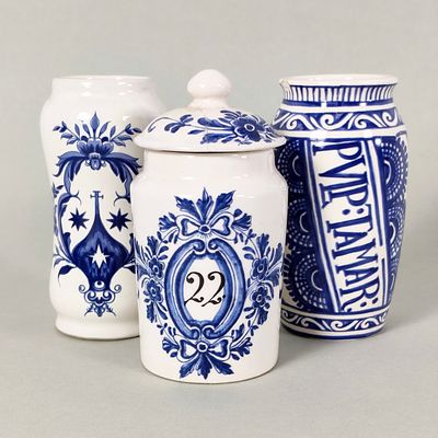 ANTIQUE PHARMACY JARS. Vintage Portuguese ceramic pharmacy sleeves (Lou&ccedil;a de Viana) 