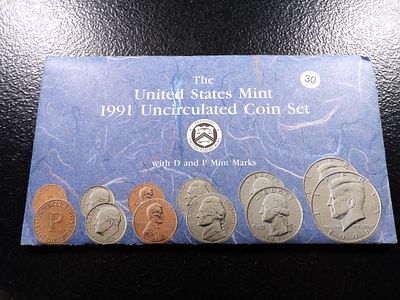 1991 P&D UNITED STATES MINT UNCIRCULATED COIN SET. CLICK THE LINK FROM YOUR INVOICE TO PAY... 