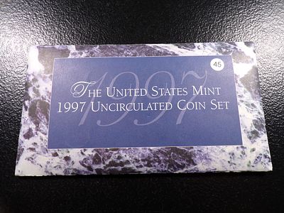 1997 P&D UNITED STATES MINT UNCIRCULATED COIN SET. CLICK THE LINK FROM YOUR INVOICE TO PAY... 