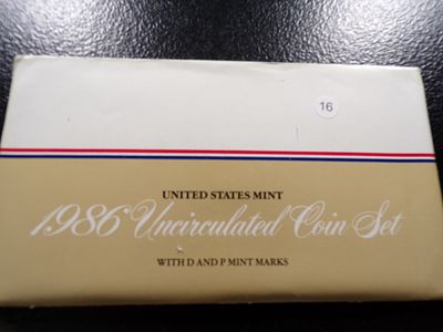 1986 UNITED STATES MINT P&D UNCIRCULATED COIN SET. CLICK THE LINK FROM YOUR INVOICE TO PAY... 