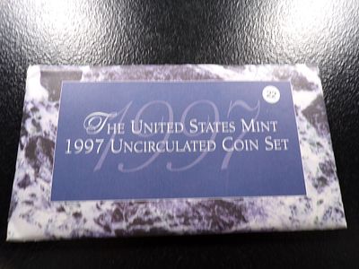 1997 UNITED STATES MINT P&D UNCIRCULATED COIN SET. CLICK THE LINK FROM YOUR INVOICE TO PAY... 