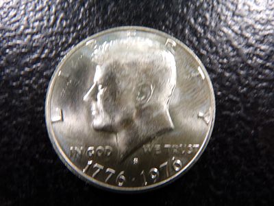 1976-S UNC. KENNEDY SILVER HALF DOLLAR. CLICK THE LINK FROM YOUR INVOICE TO PAY... INVOICES ARE 