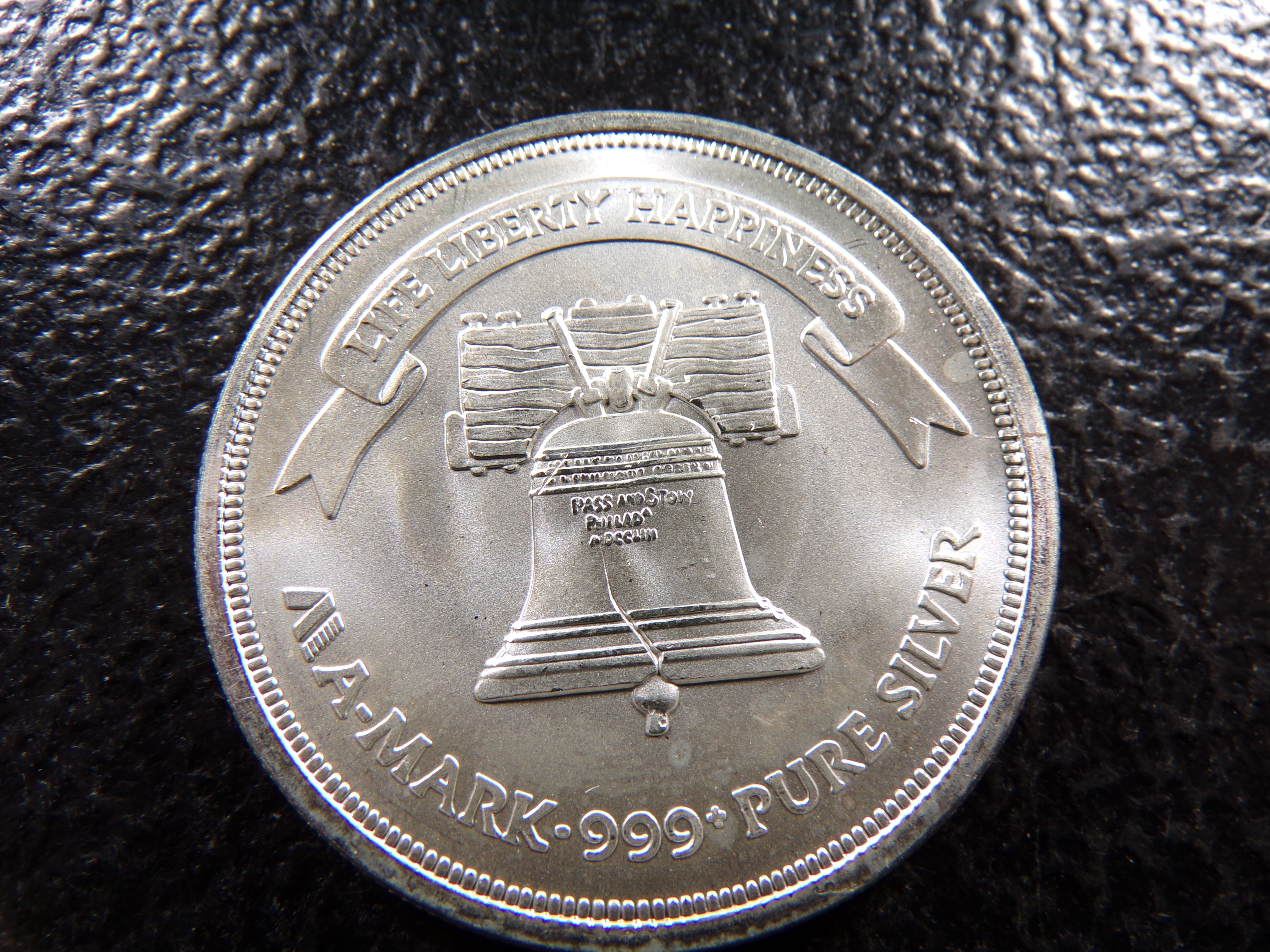 SILVER COLLECTIBLE 1 OUNCE .999 FINE SILVER