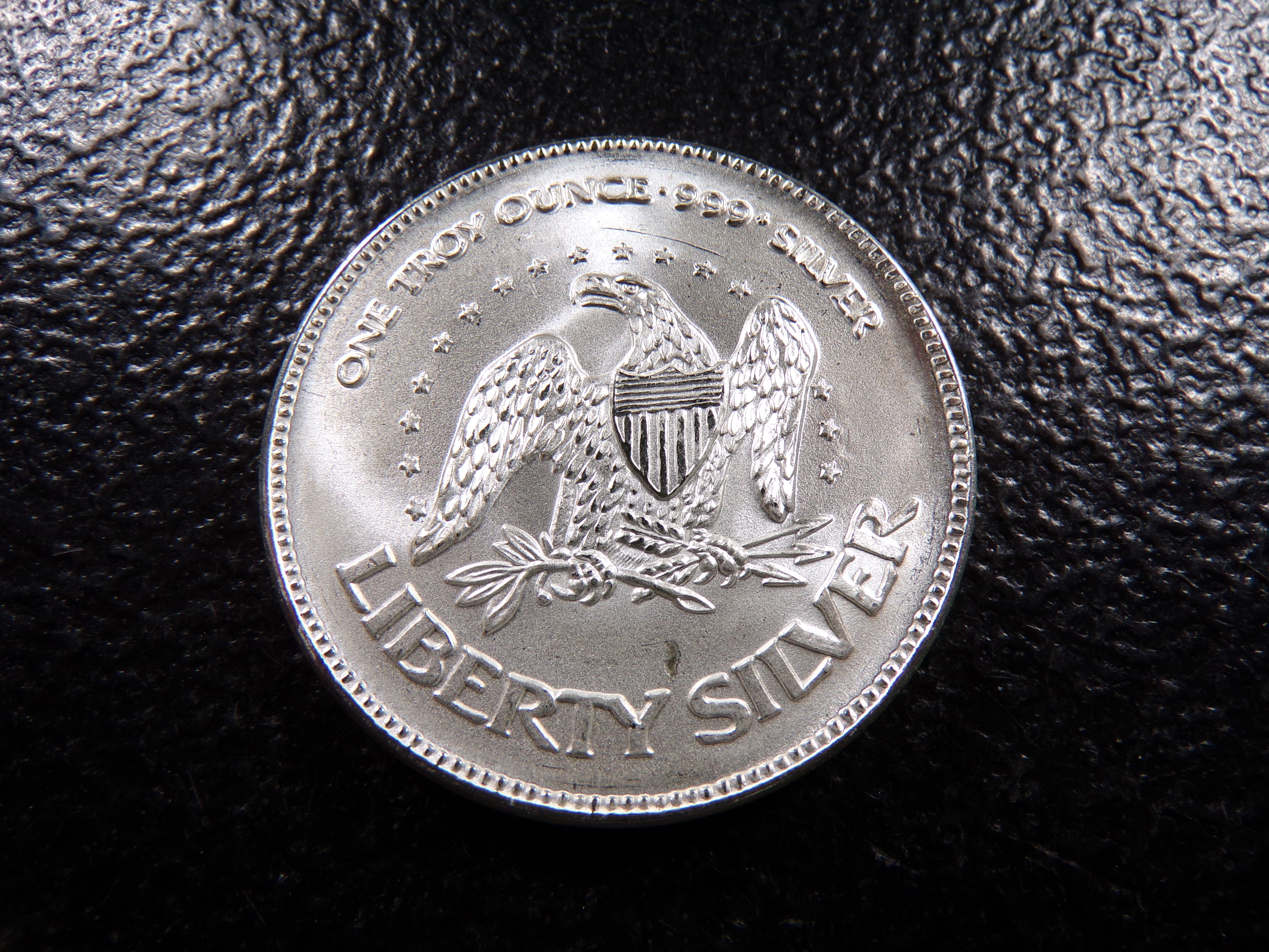 SILVER COLLECTIBLE 1 OUNCE .999 FINE SILVER