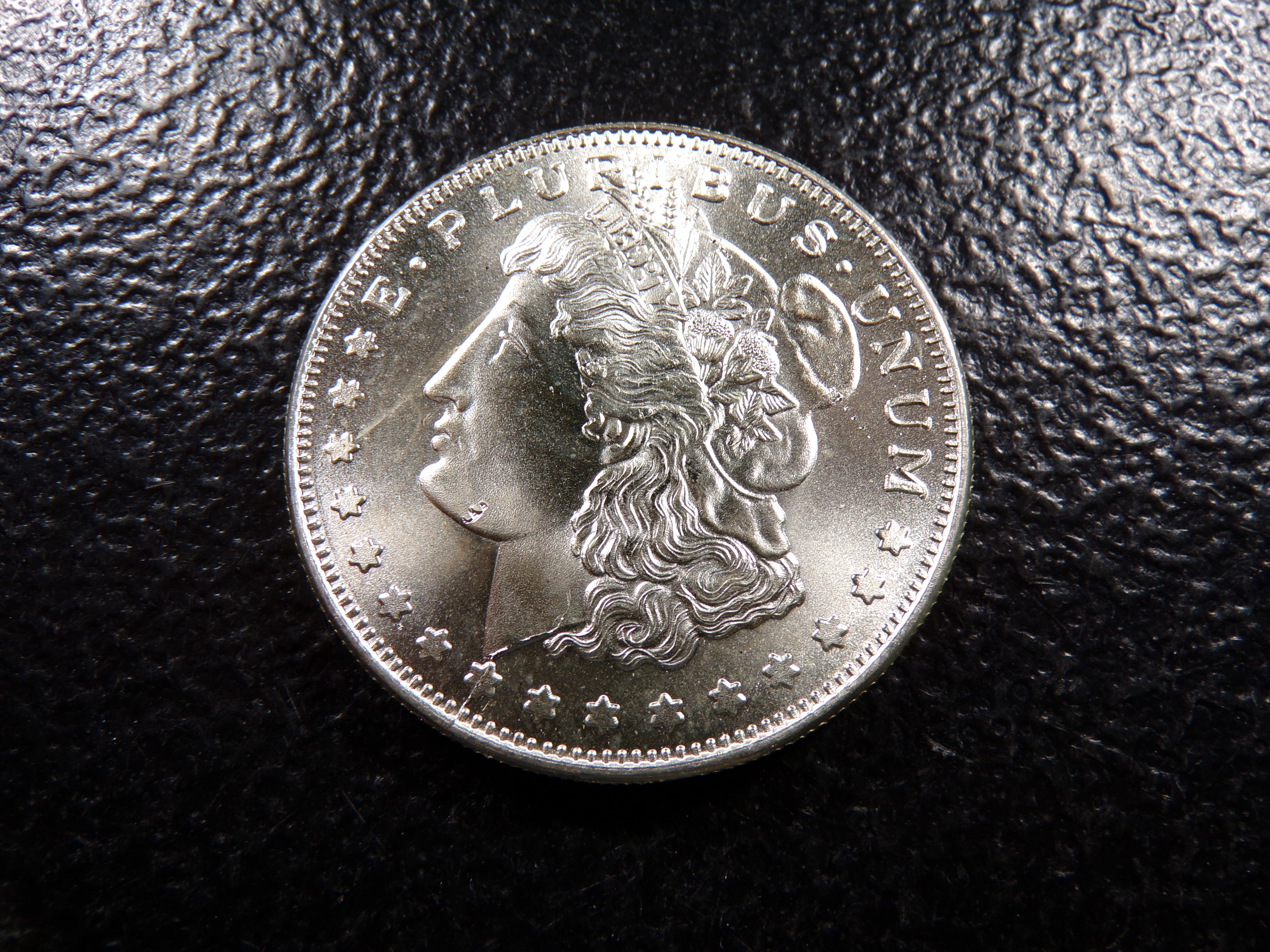 SILVER COLLECTIBLE 1 OUNCE .999 FINE SILVER