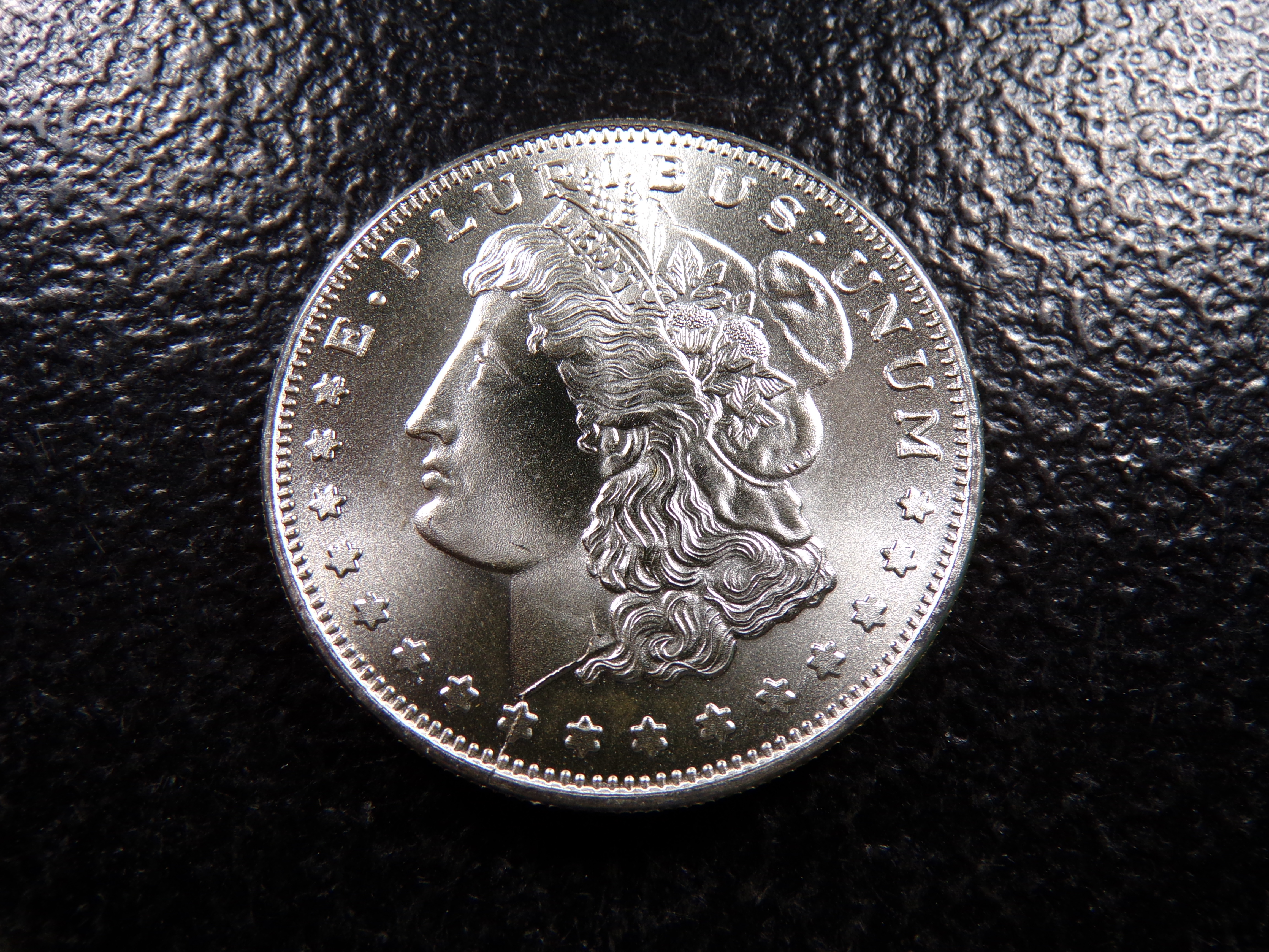 SILVER COLLECTIBLE 1 OUNCE .999 FINE SILVER