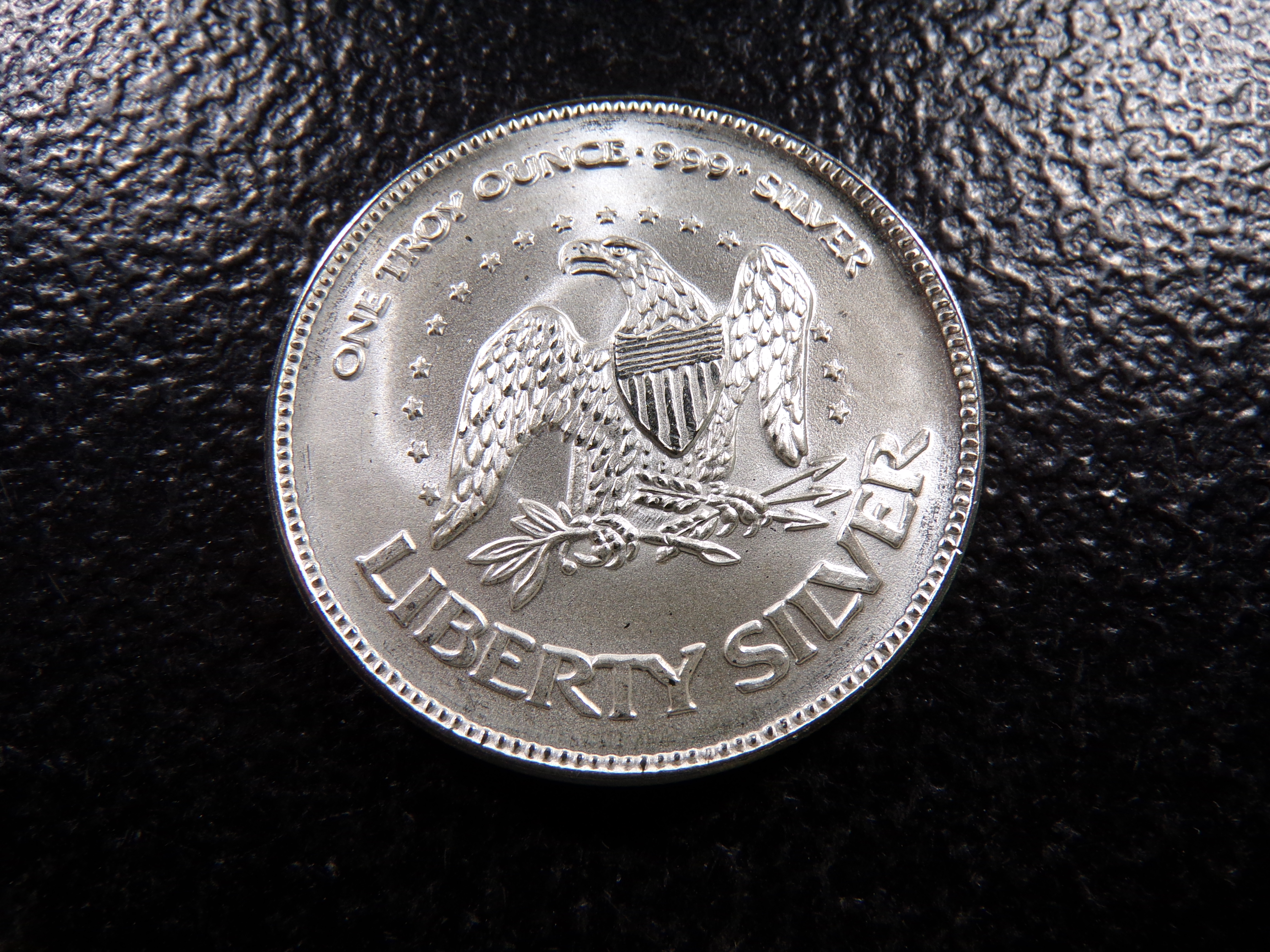 SILVER COLLECTIBLE 1 OUNCE .999 FINE SILVER