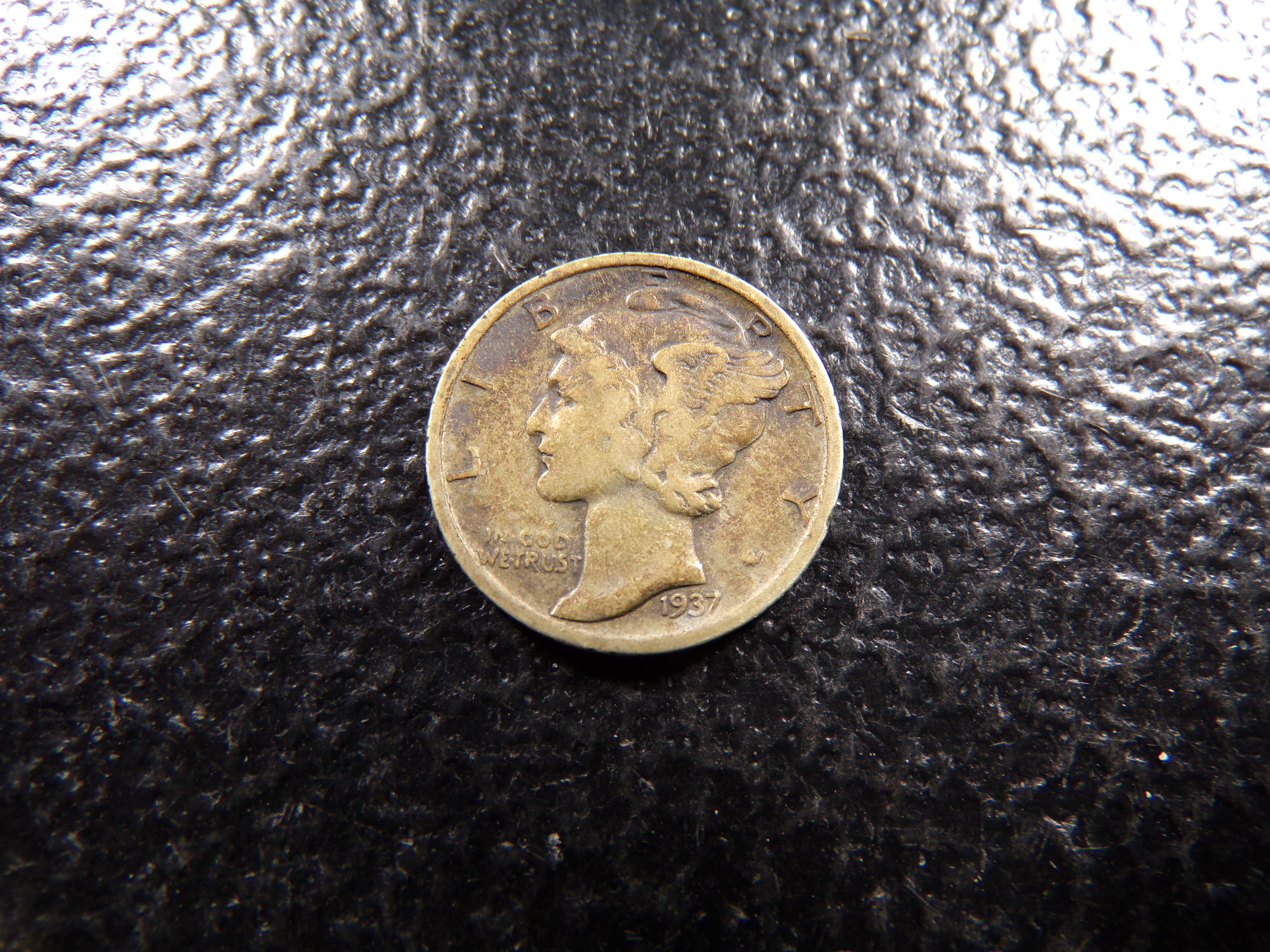 1937-S MERCURY SILVER DIME ***MINTED 9.7 MILLION