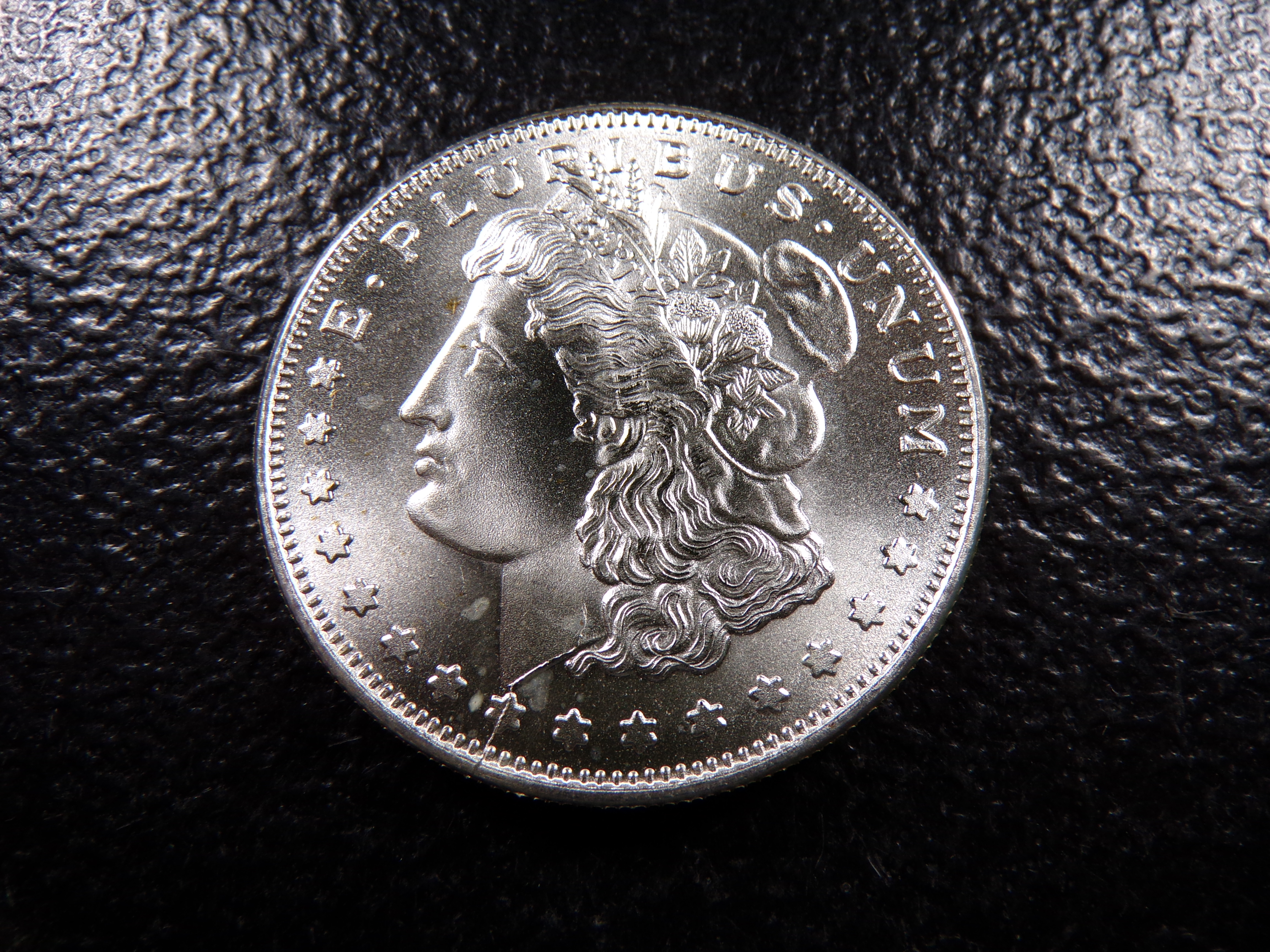 SILVER COLLECTIBLE 1 OUNCE .999 FINE SILVER