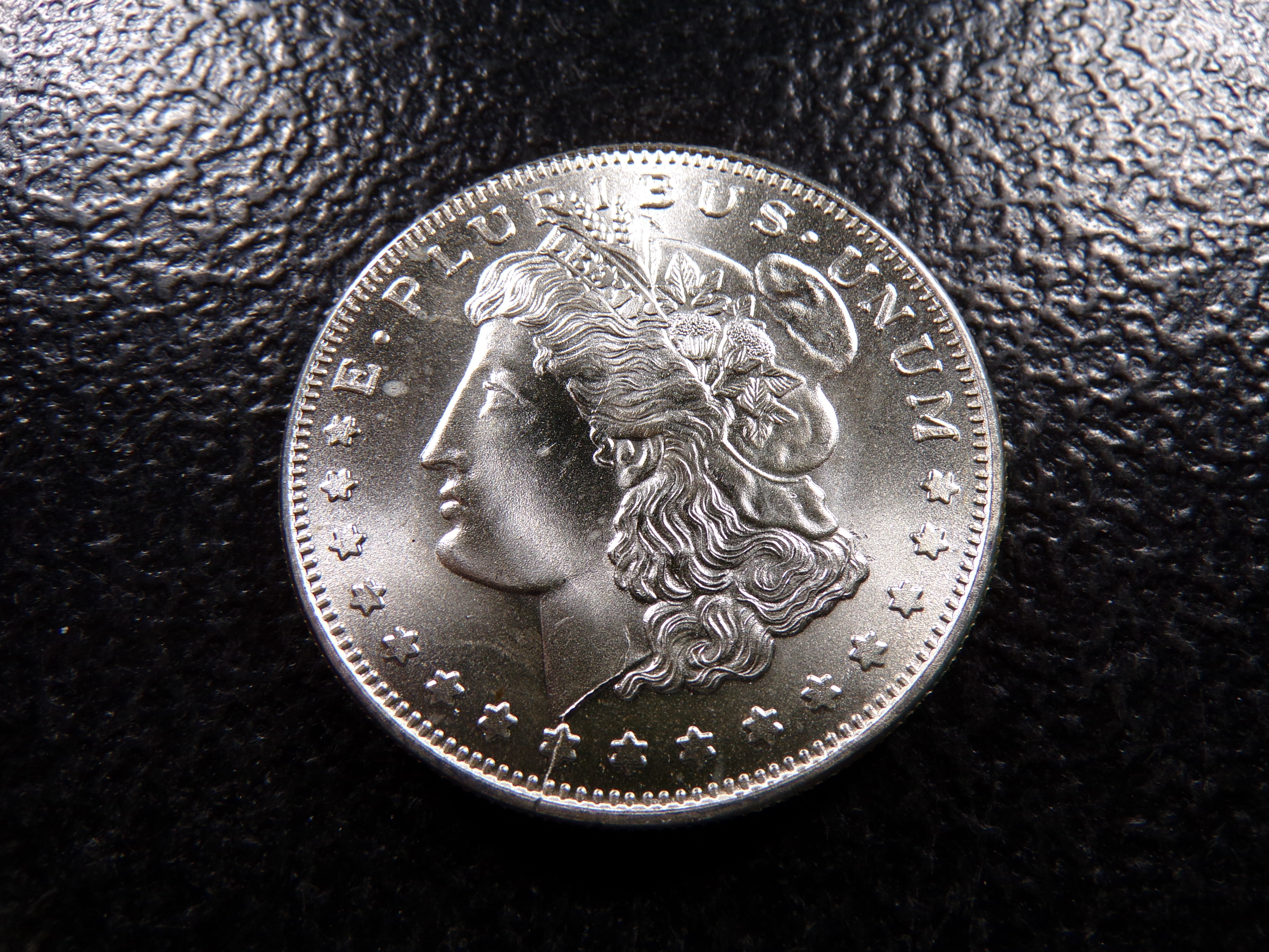 SILVER COLLECTIBLE 1 OUNCE .999 FINE SILVER