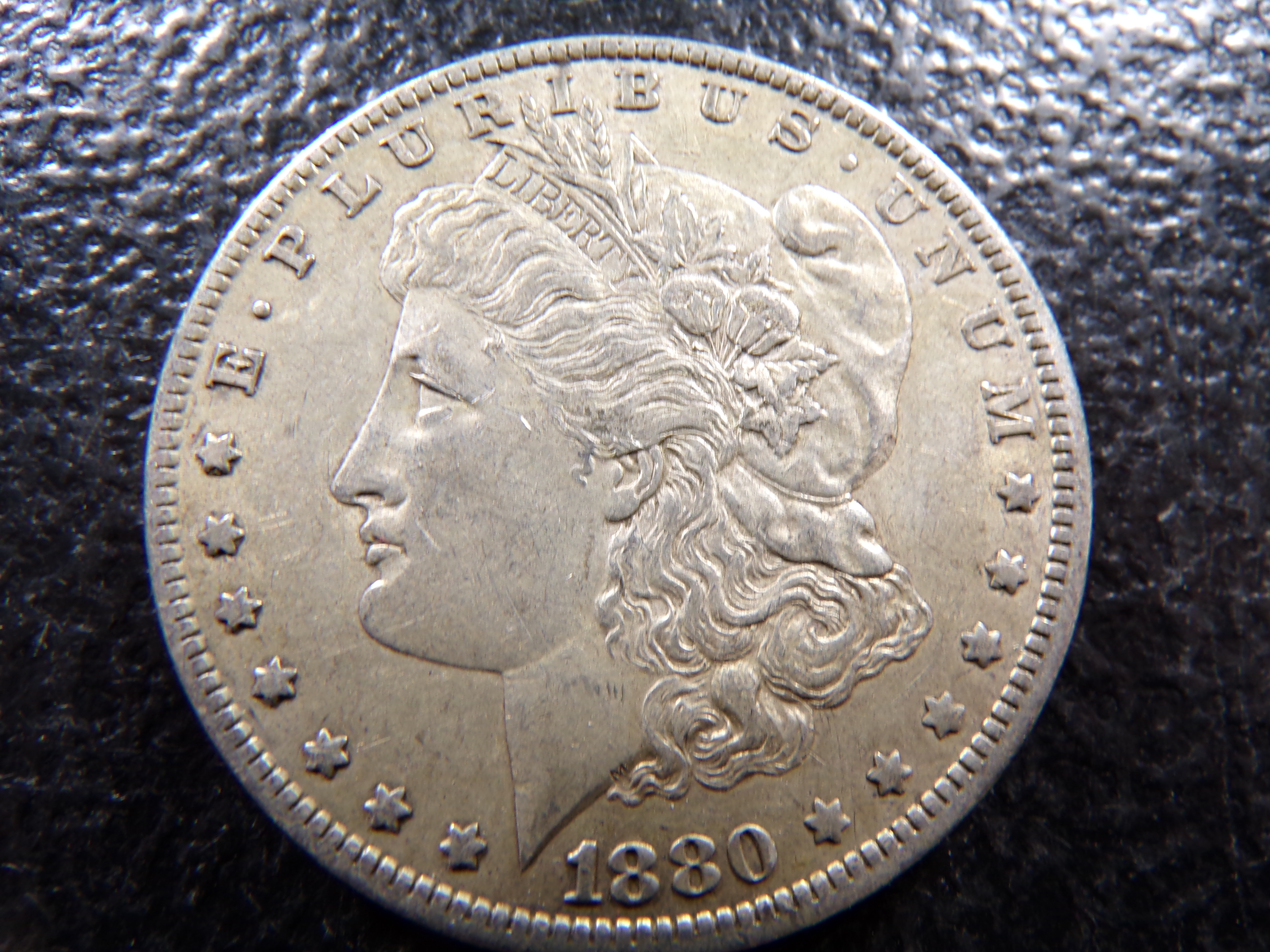 1880-O MORGAN SILVER DOLLAR