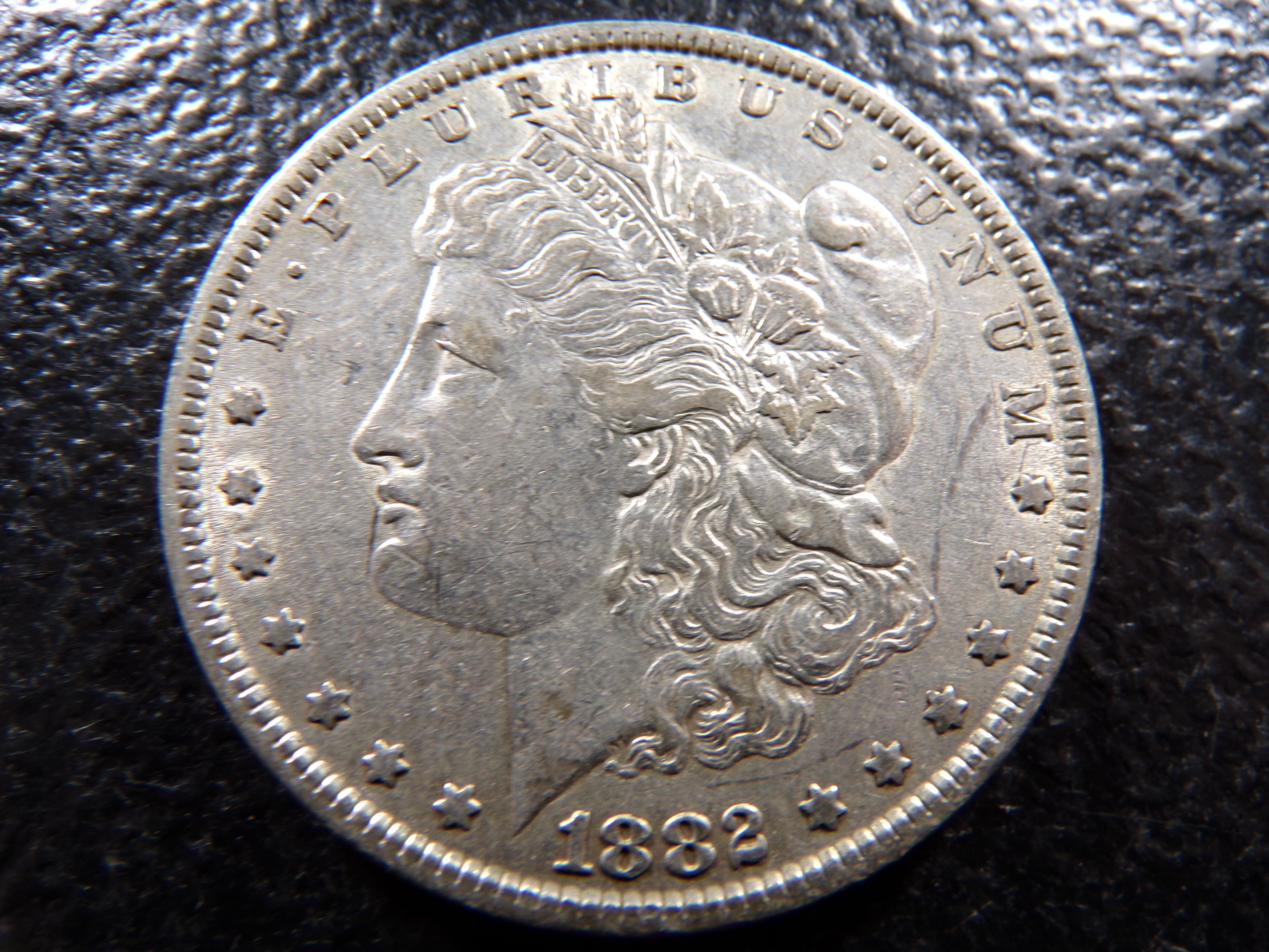 1882 MORGAN SILVER DOLLAR