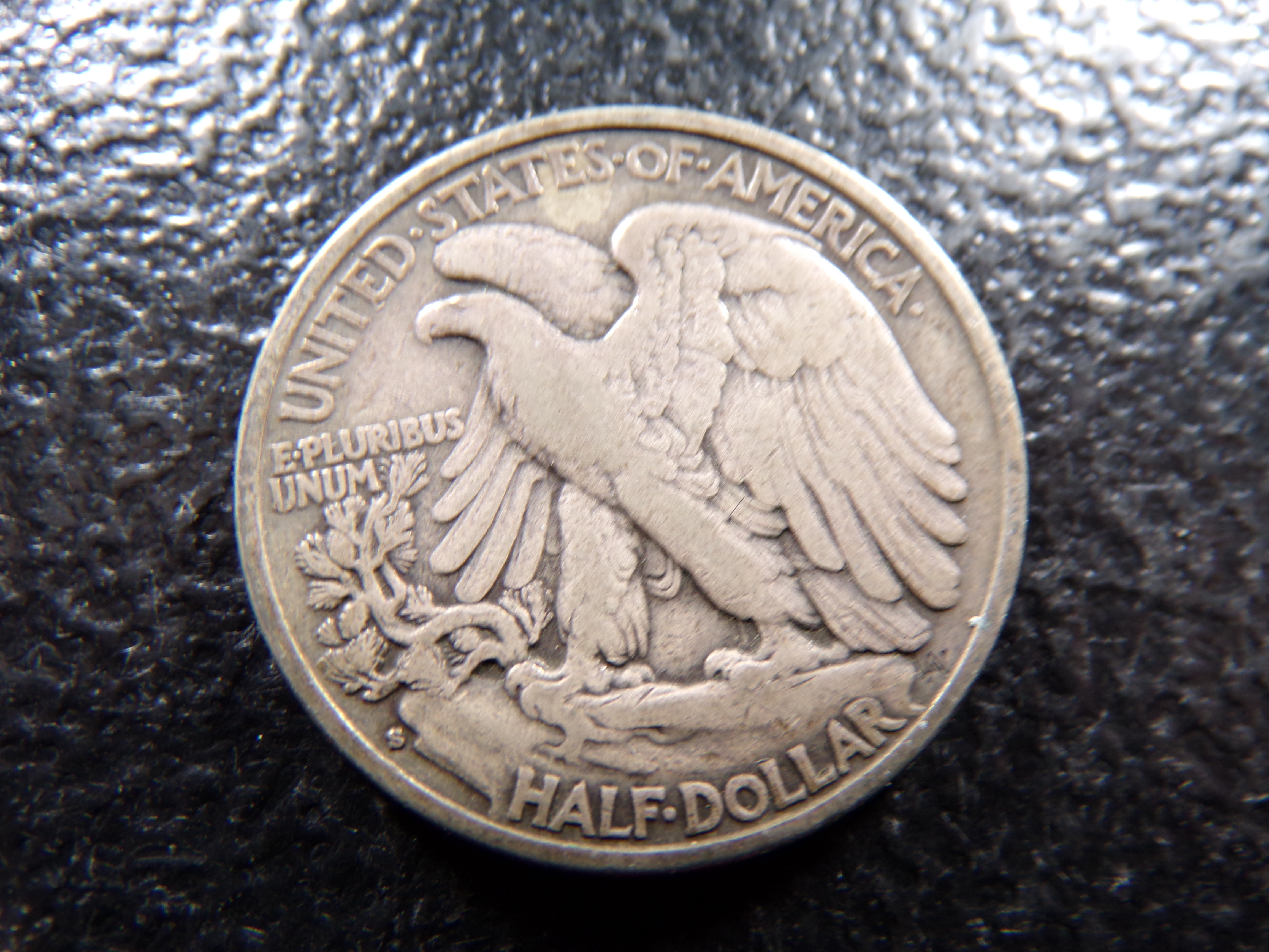 1928-S KEY DATE WALKING LIBERTY SILVER HALF DOLLAR