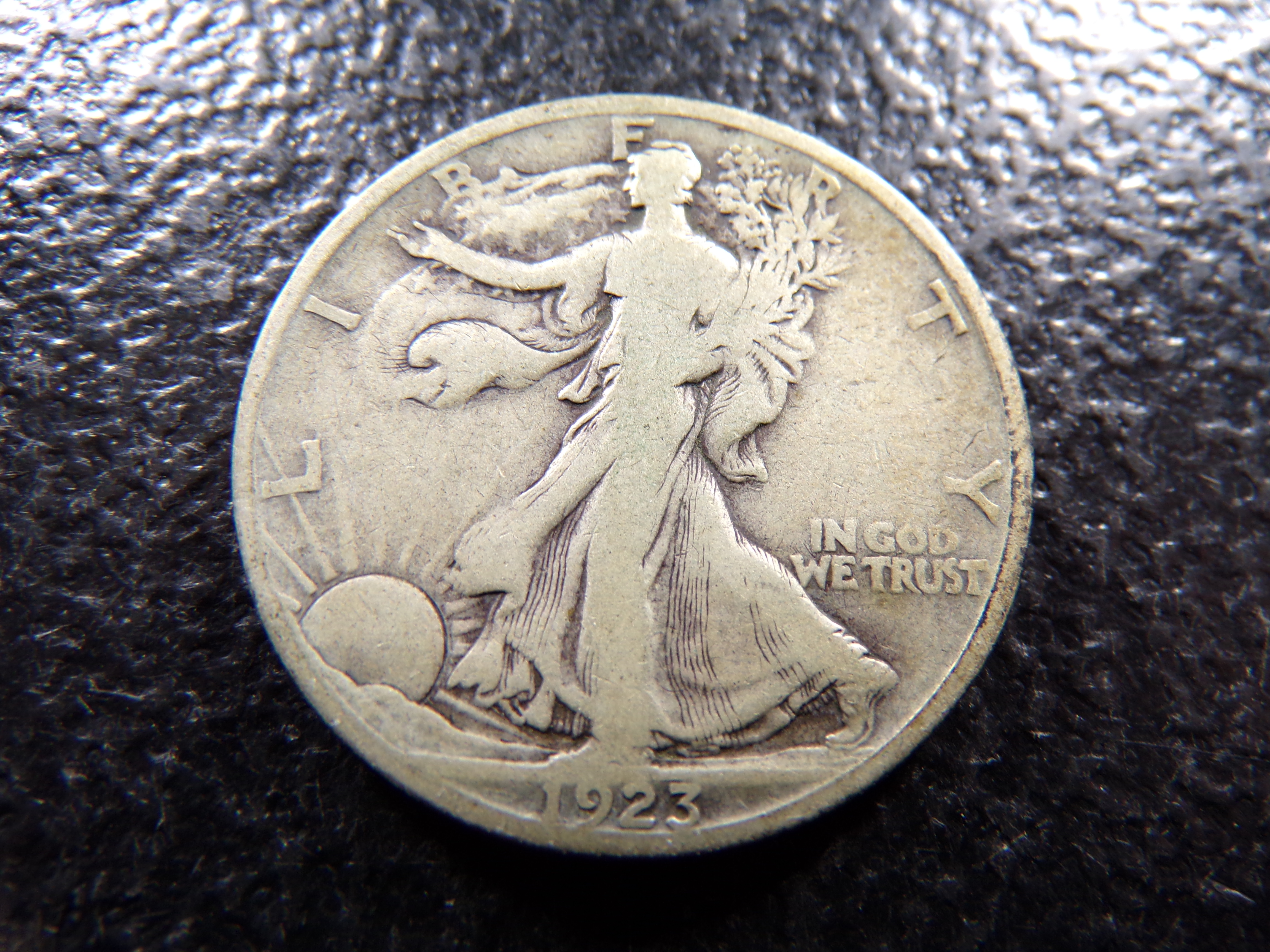 1923-S WALKING LIBERTY SILVER HALF DOLLAR
