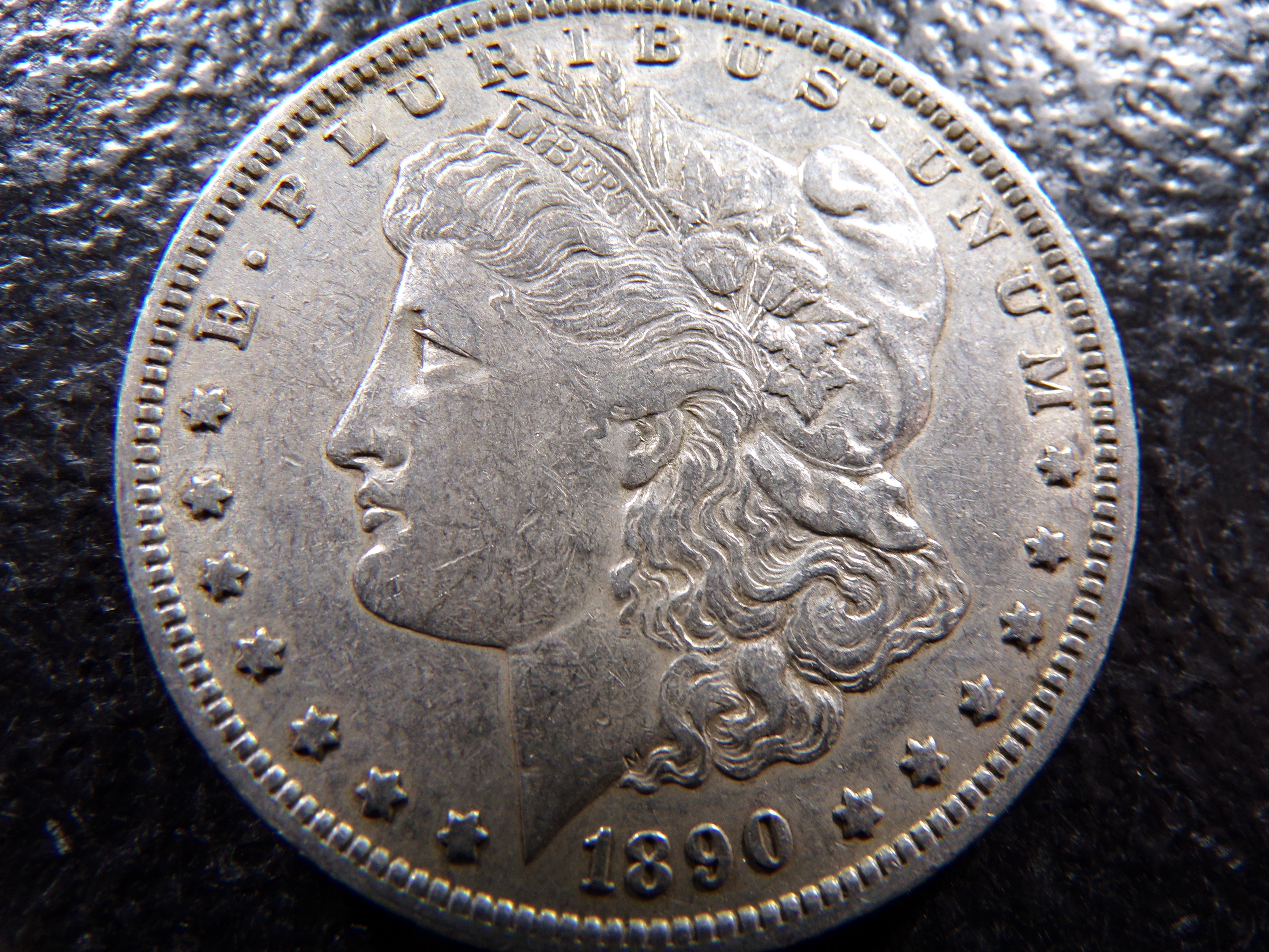 1890-O MORGAN SILVER DOLLAR