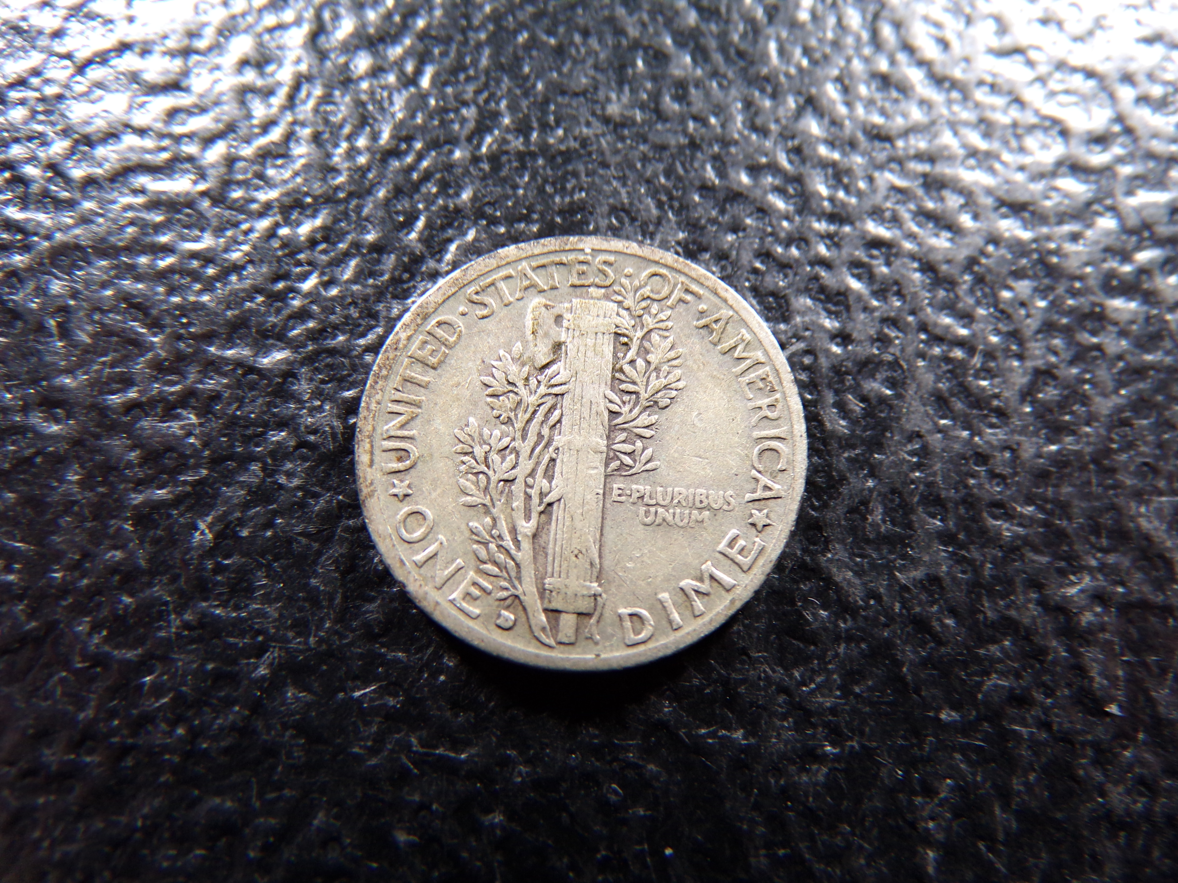 1931-D MERCURY SILVER DIME