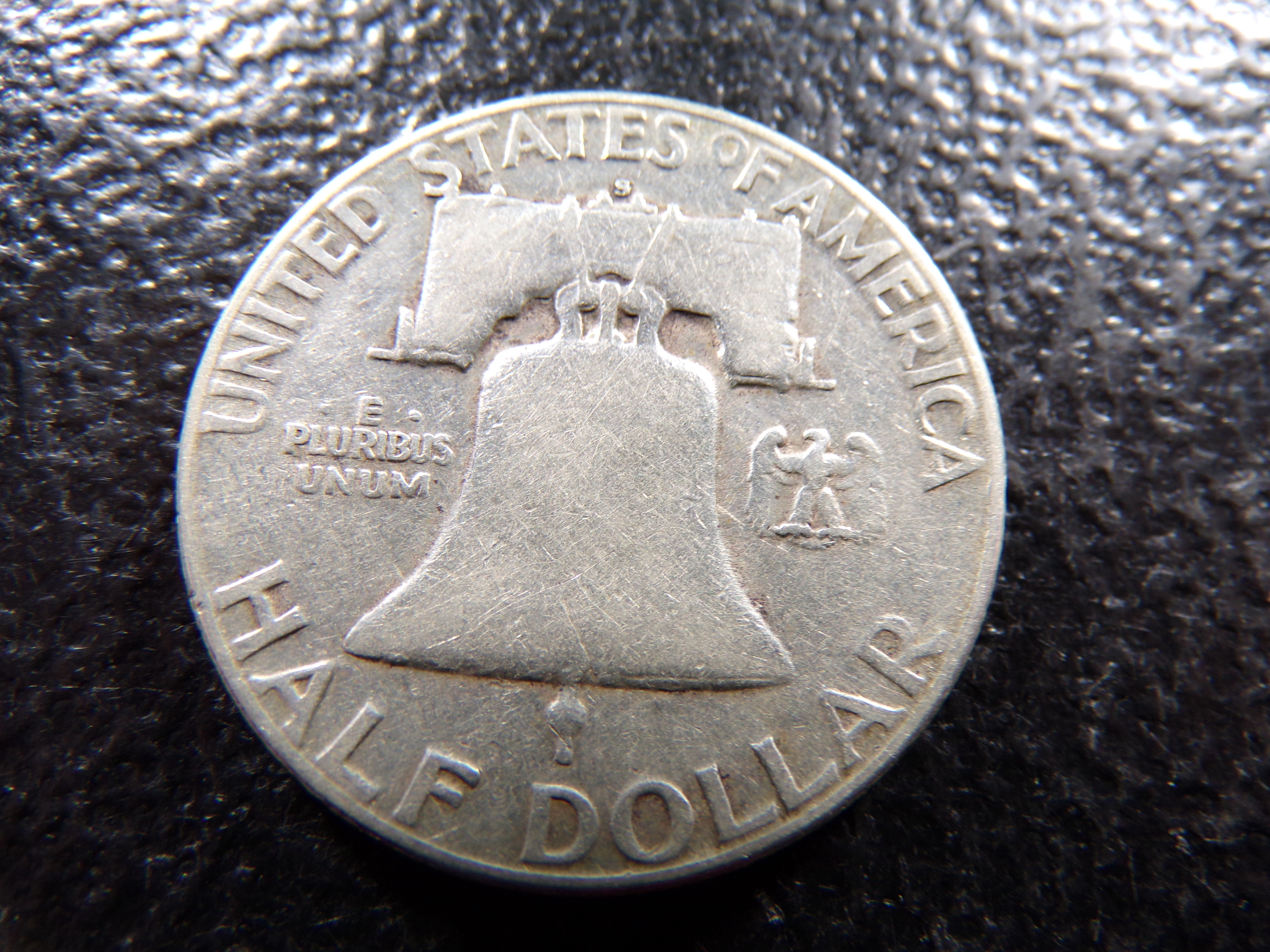 1951-S FRANKLIN SILVER HALF DOLLAR
