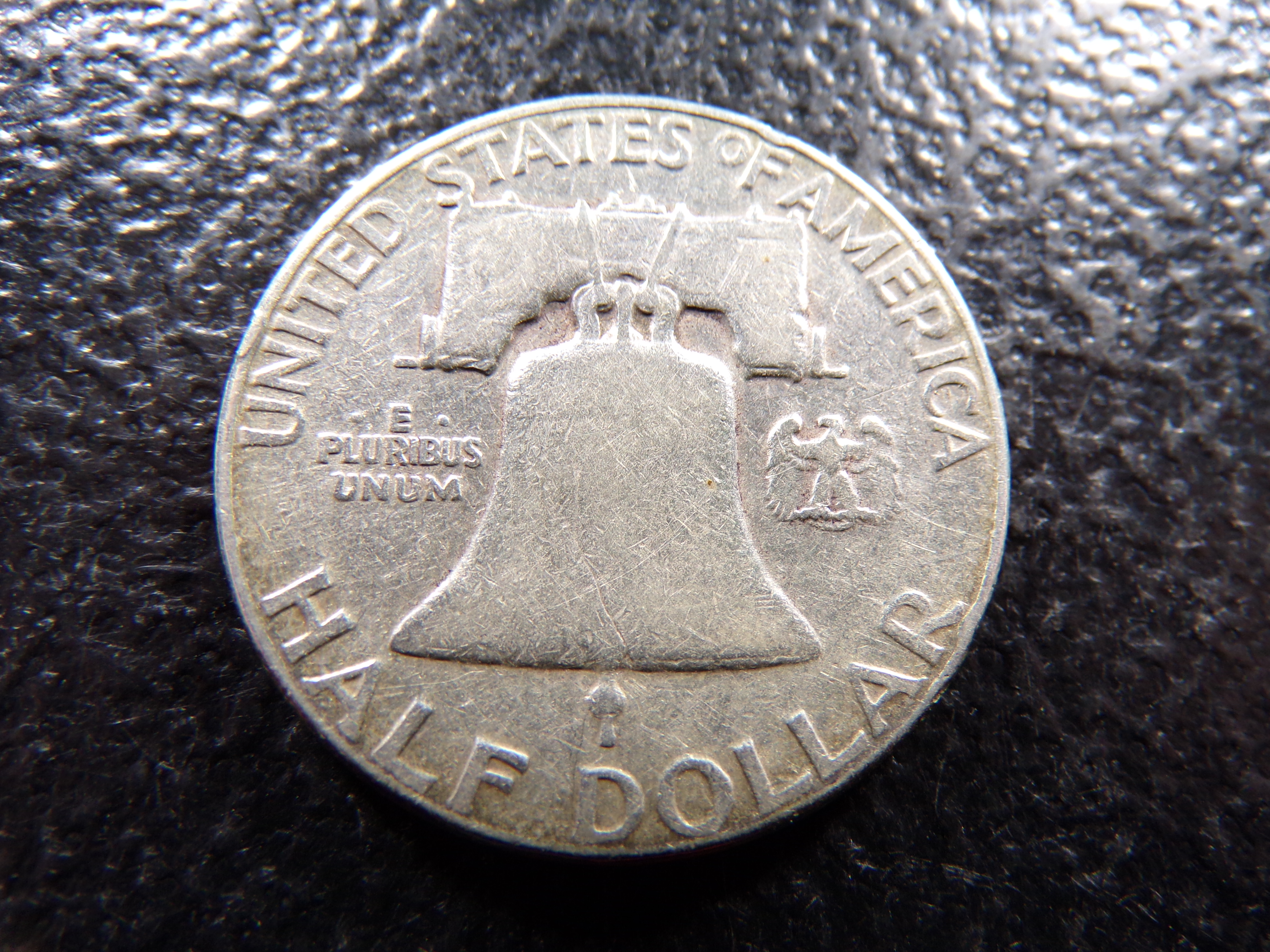 1957 FRANKLIN SILVER HALF DOLLAR