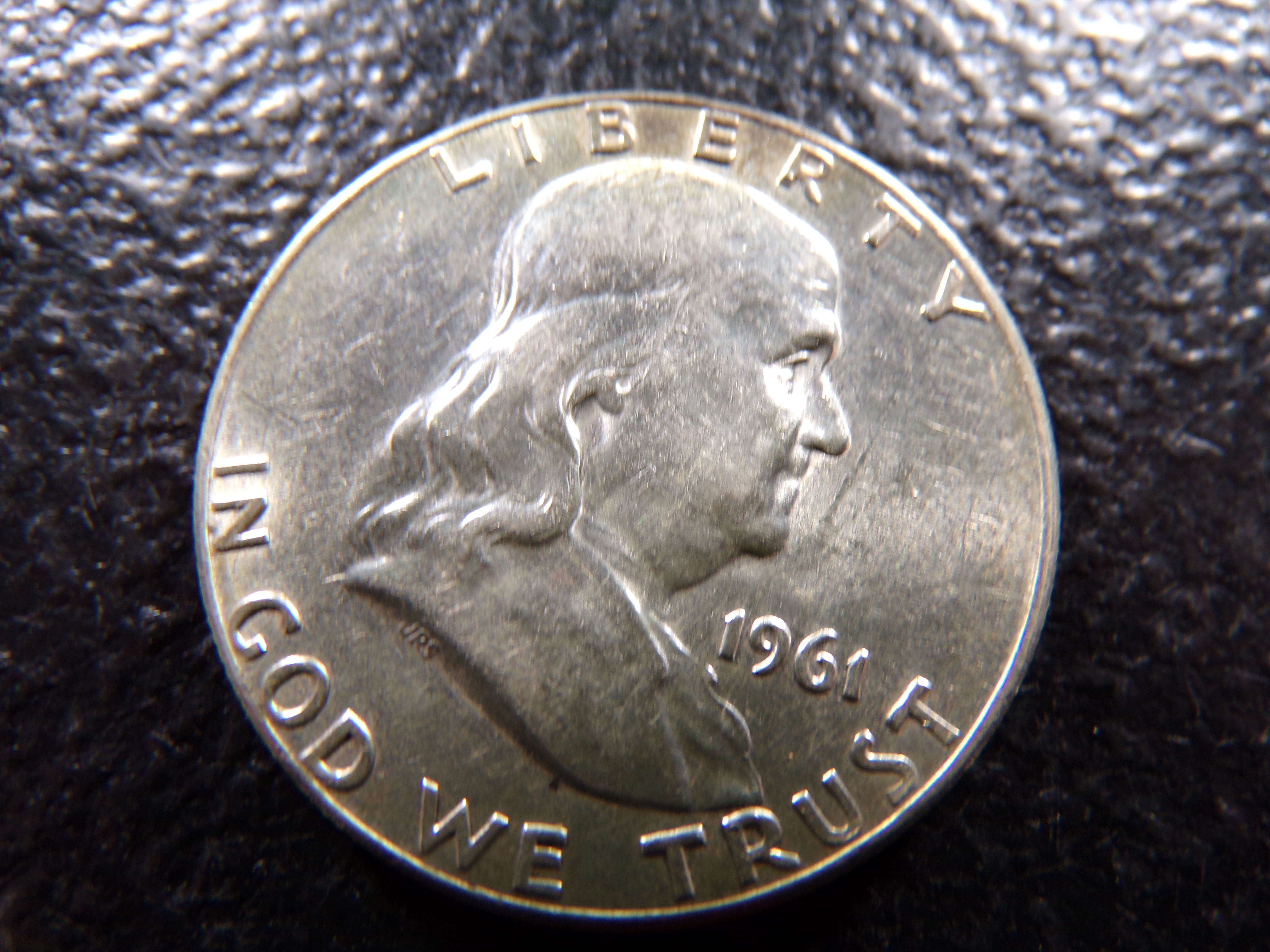 1961 FRANKLIN SILVER HALF DOLLAR