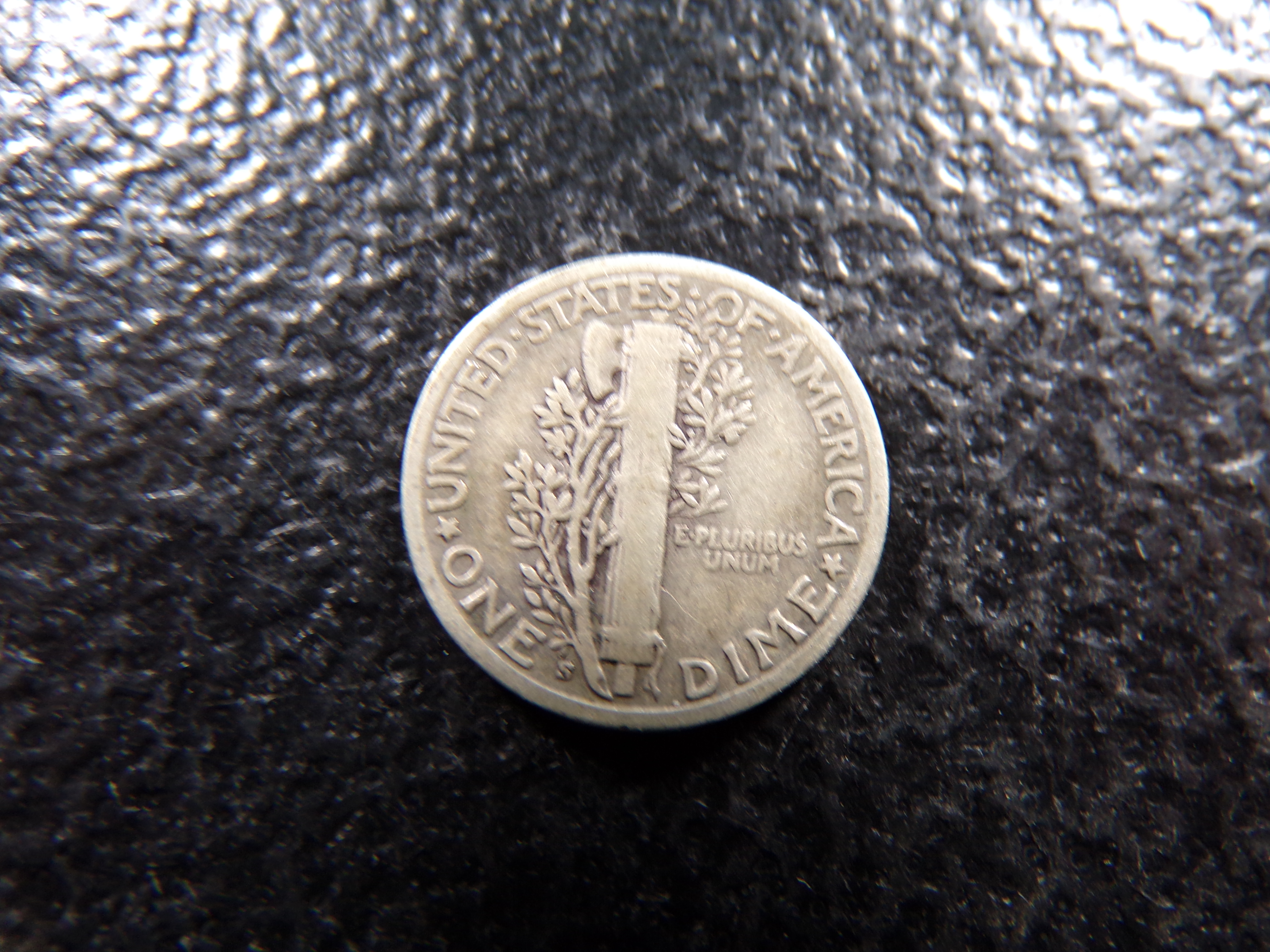 1928-S MERCURY SILVER DIME