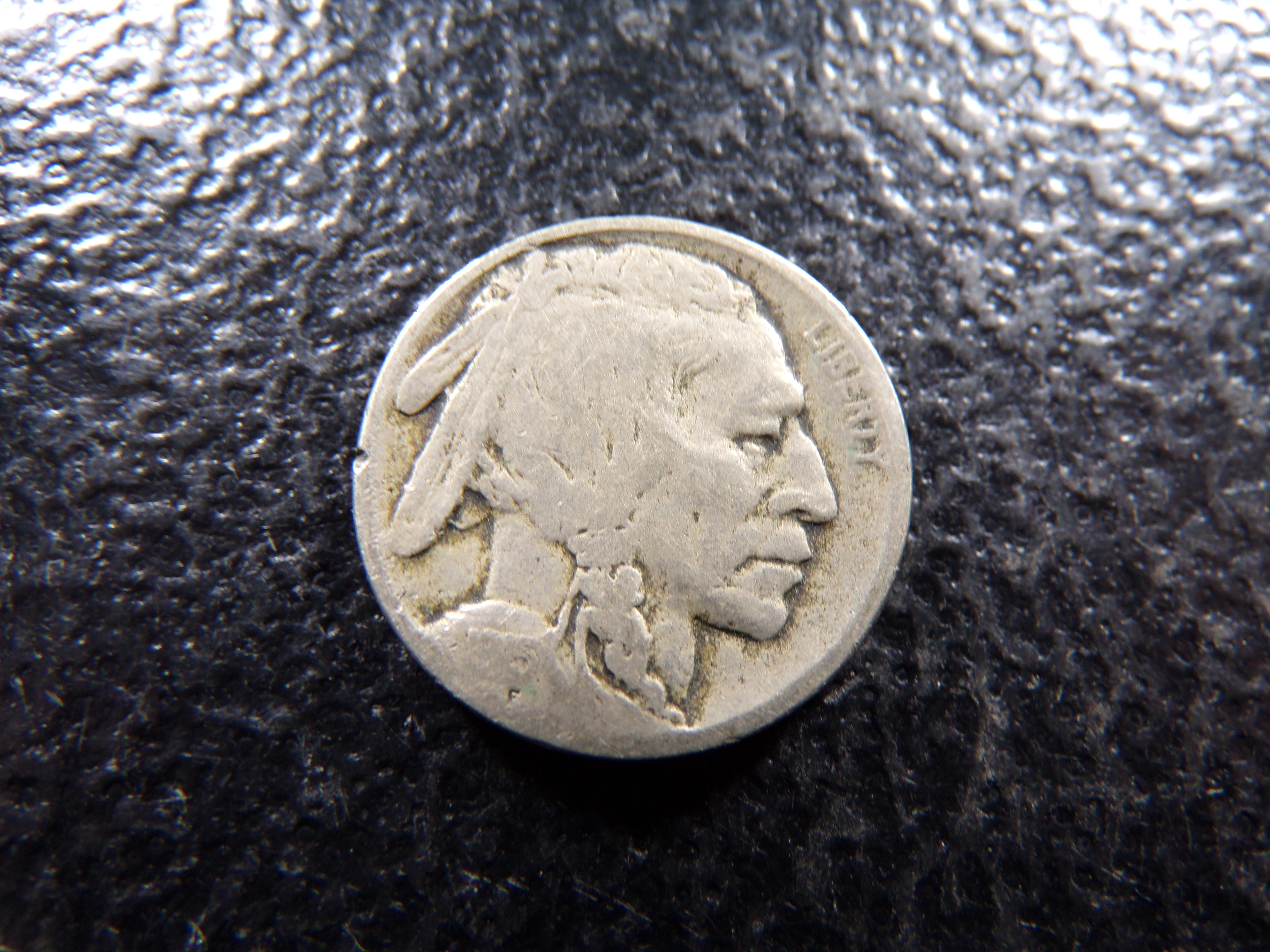 1915-D INDIAN HEAD BUFFALO NICKEL