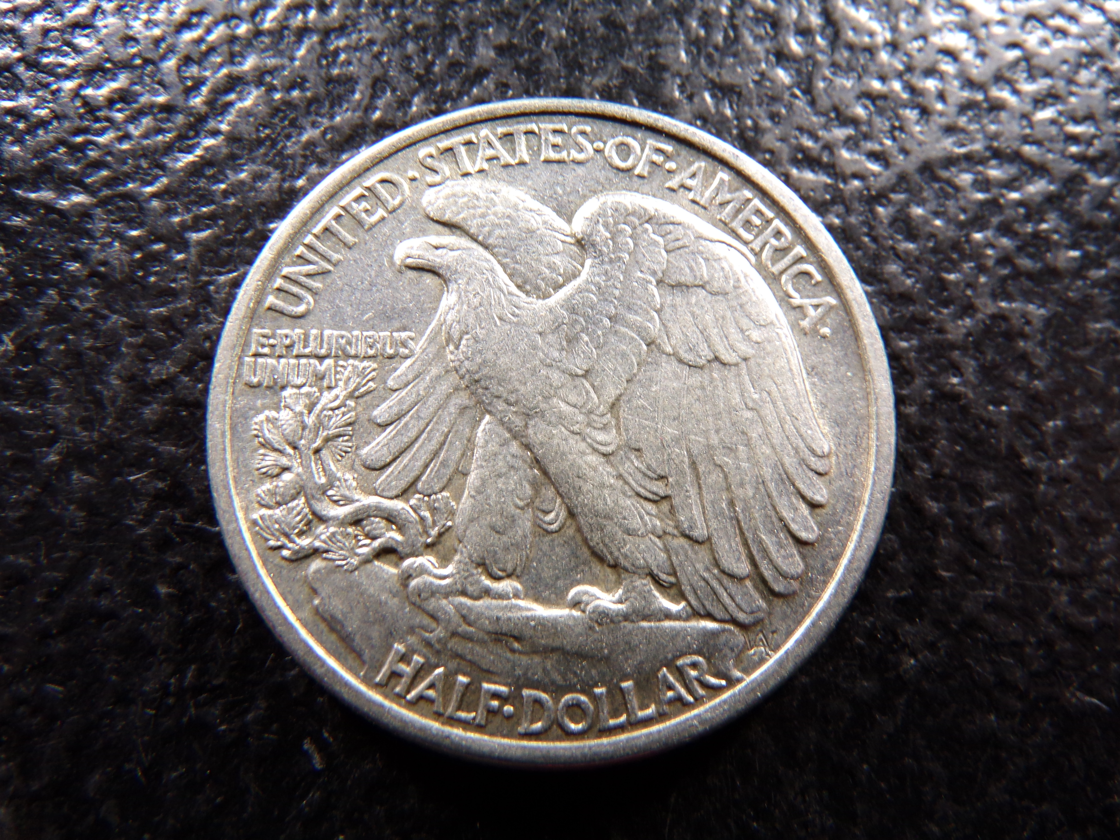 1937 HIGH GRADE WALKING LIBERTY SILVER HALF DOLLAR