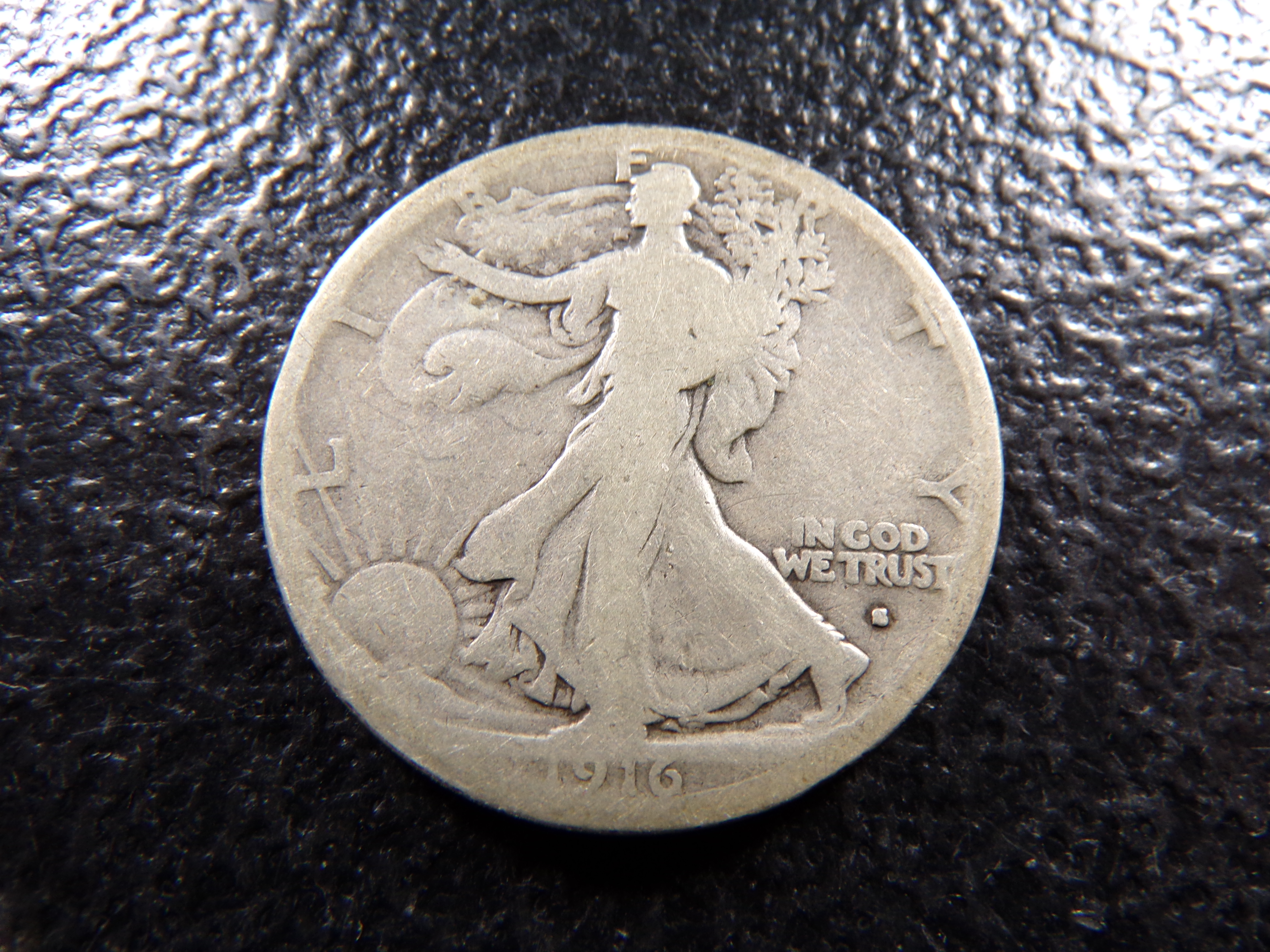 1916-S OBV. KEY DATE WALKING LIBERTY SILVER HALF DOLLAR