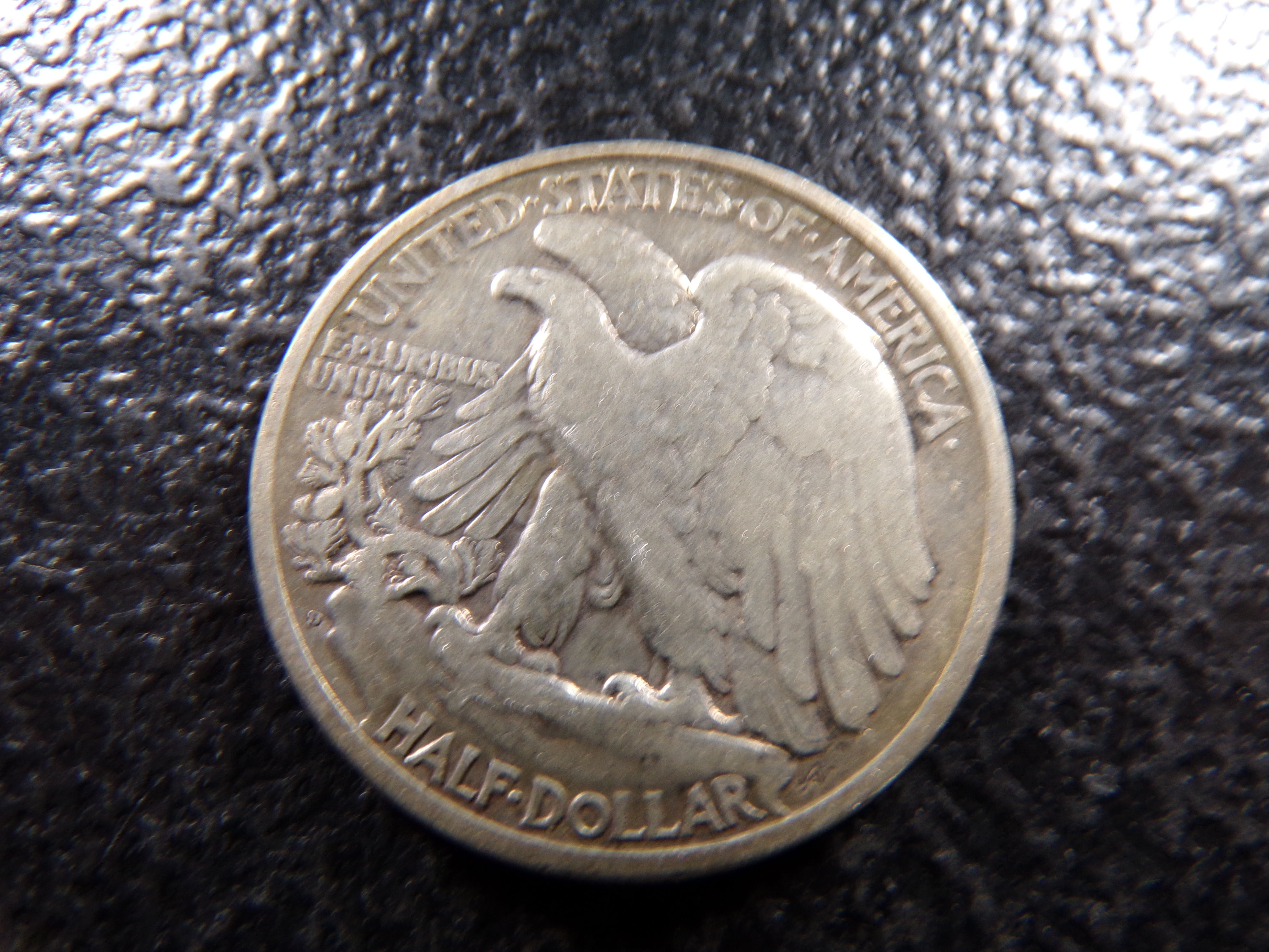 1918-D KEY DATE WALKING LIBERTY SILVER HALF DOLLAR