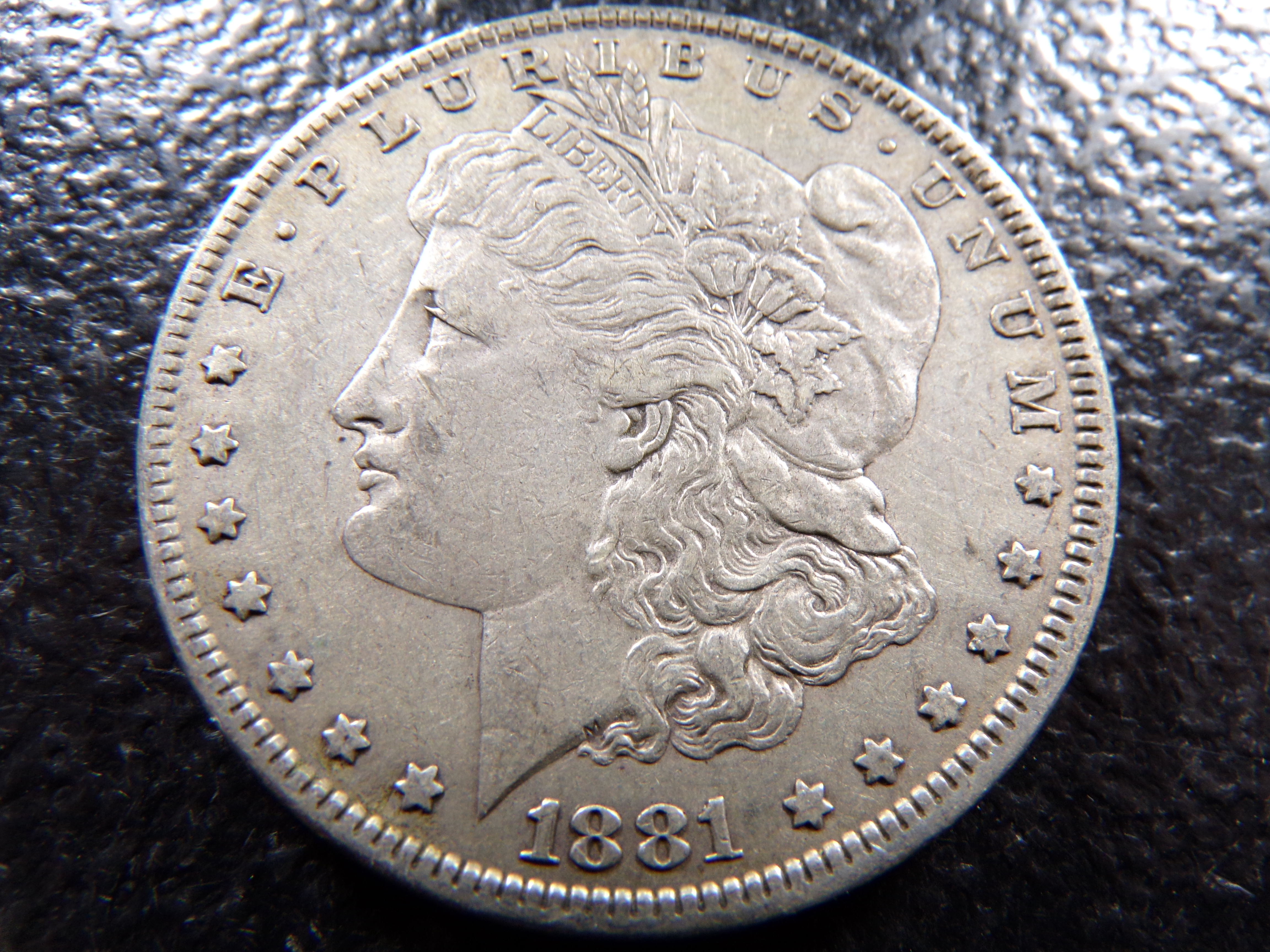 1881-O MORGAN SILVER DOLLAR