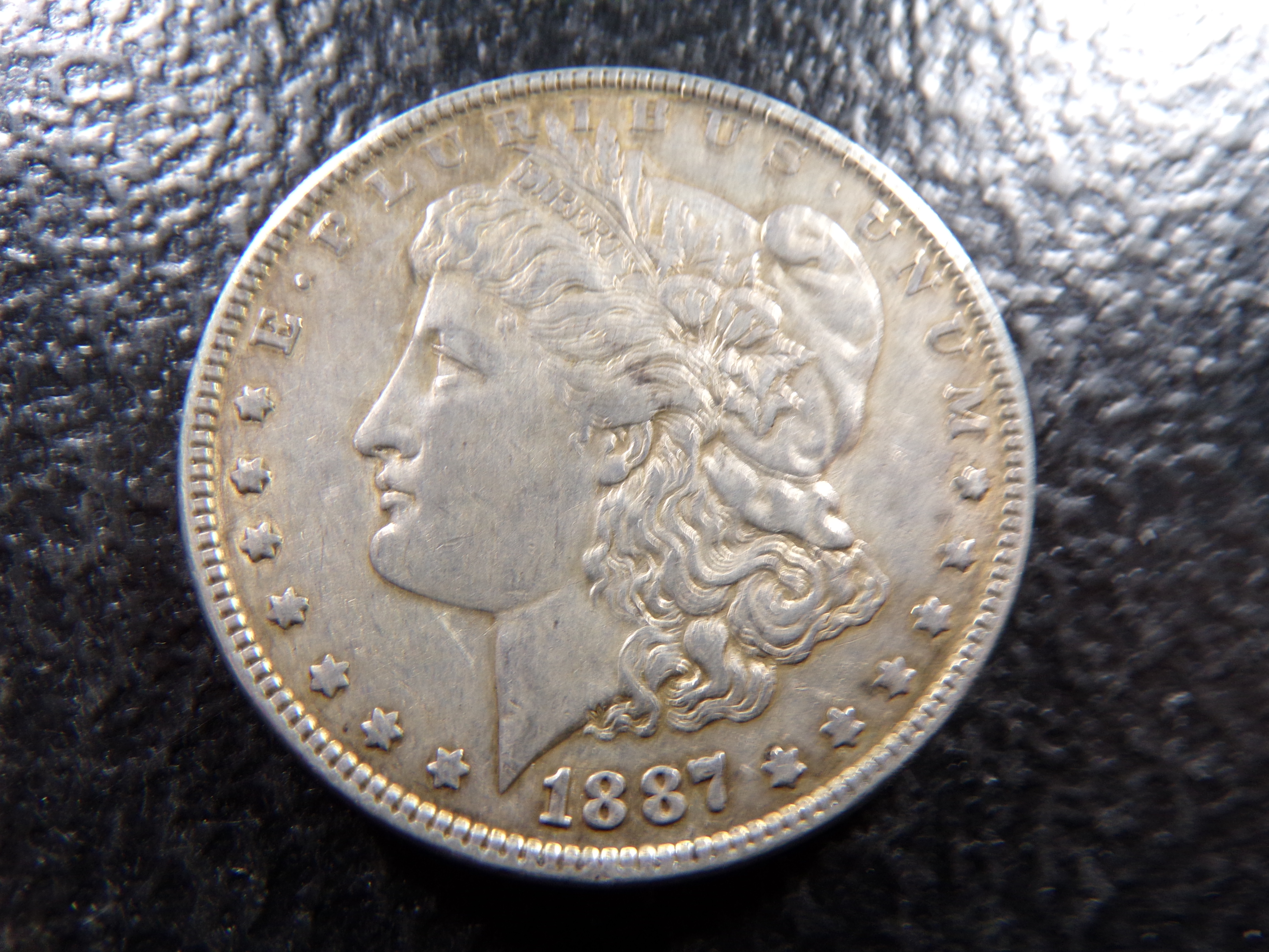 1887 MORGAN SILVER DOLLAR