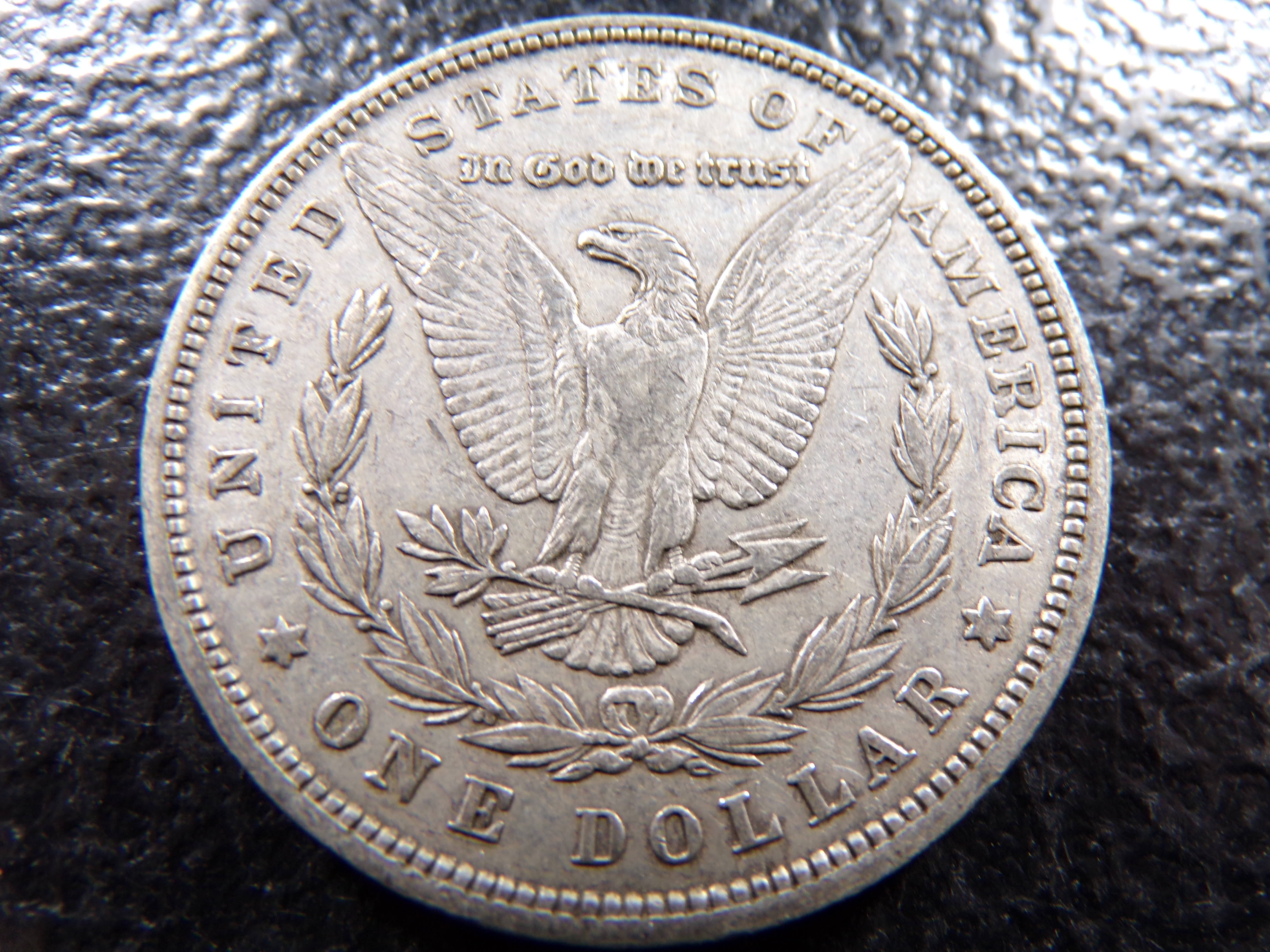 1880 MORGAN SILVER DOLLAR