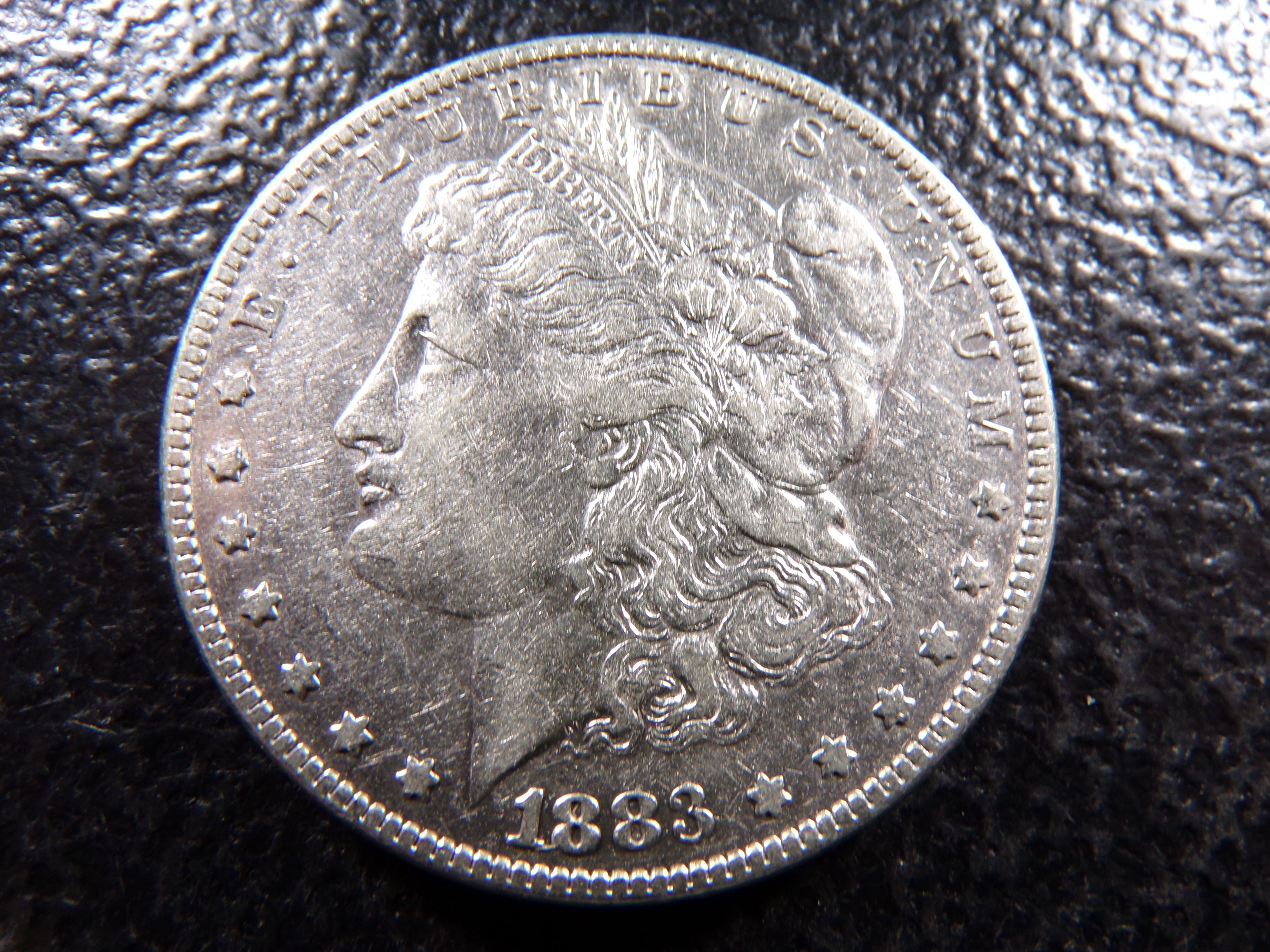 1883 MORGAN SILVER DOLLAR