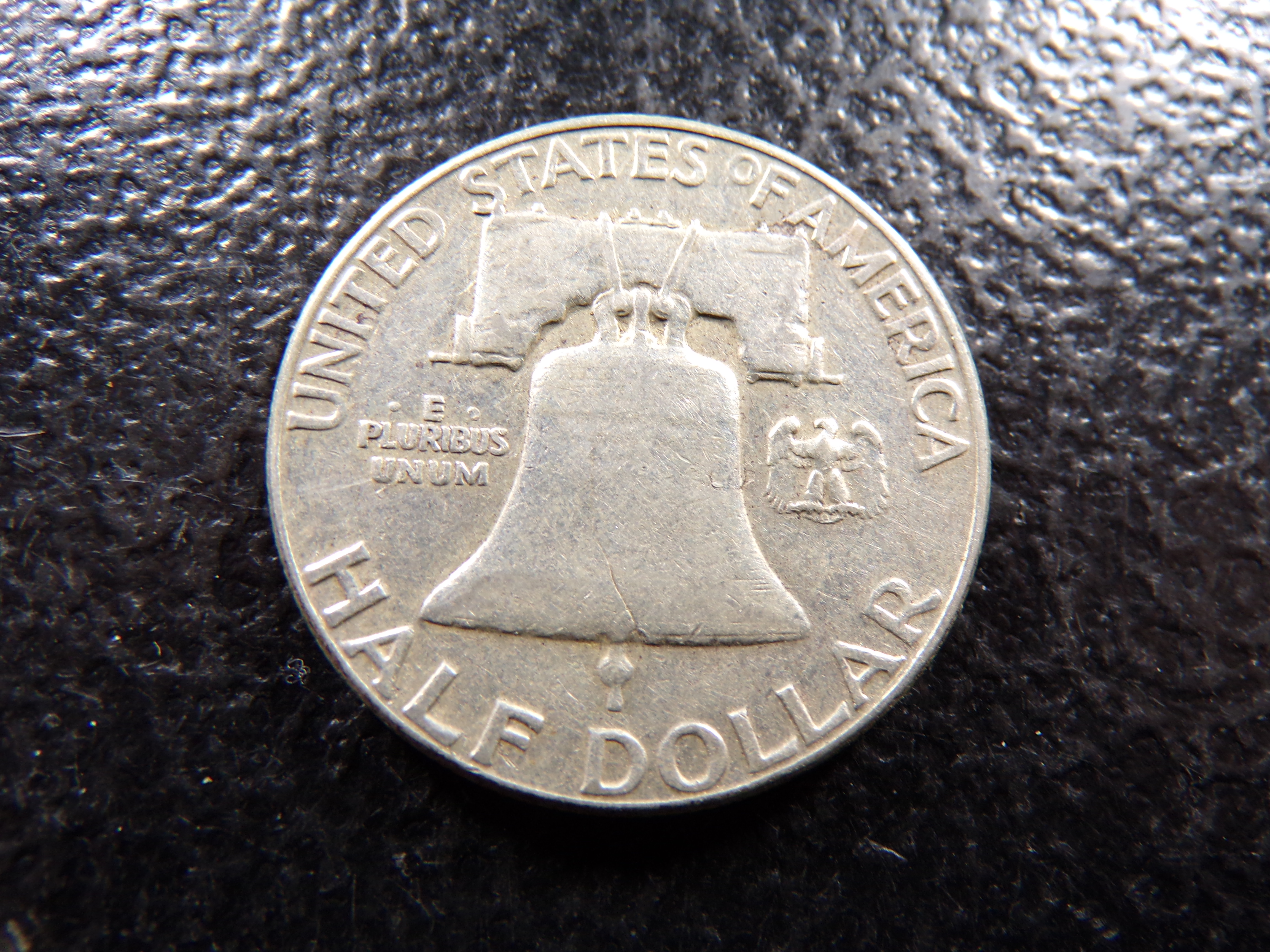 1962 FRANKLIN SILVER HALF DOLLAR
