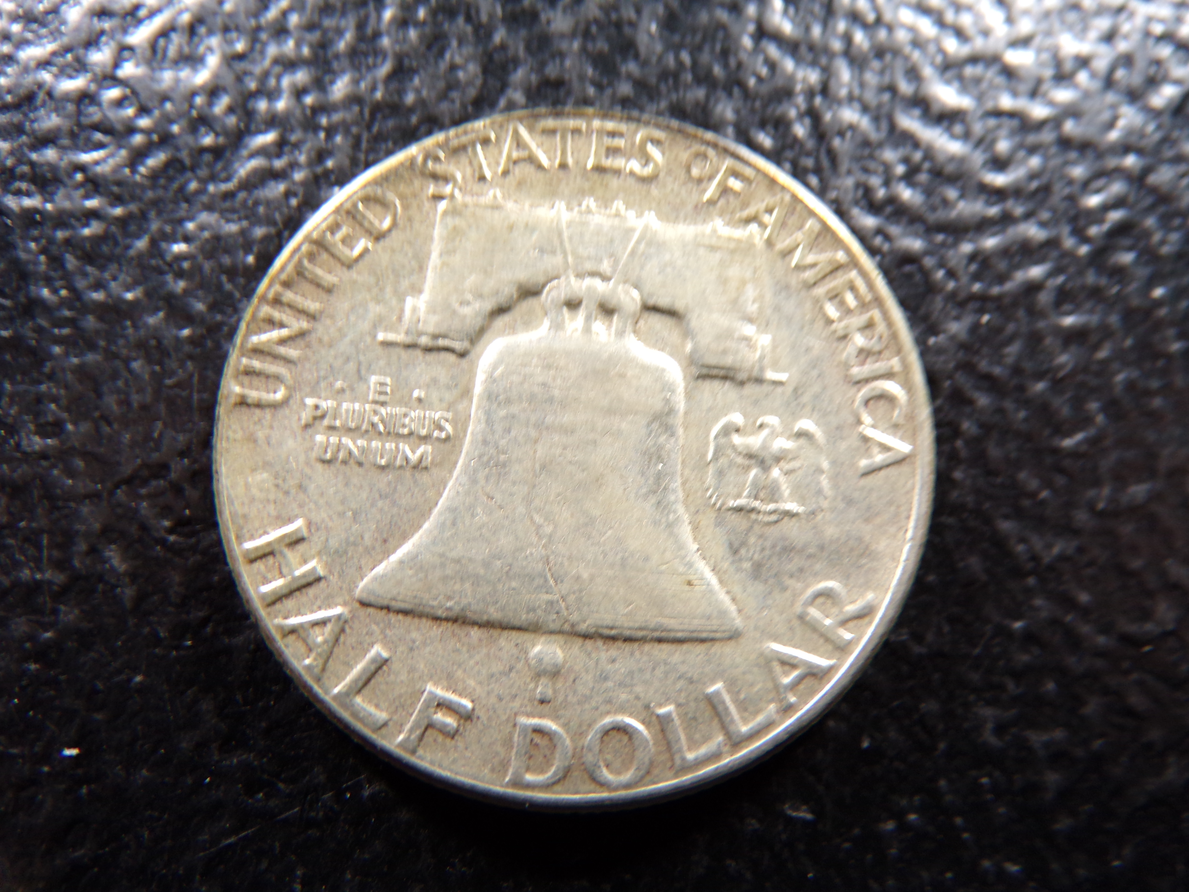 1963 FRANKLIN SILVER HALF DOLLAR