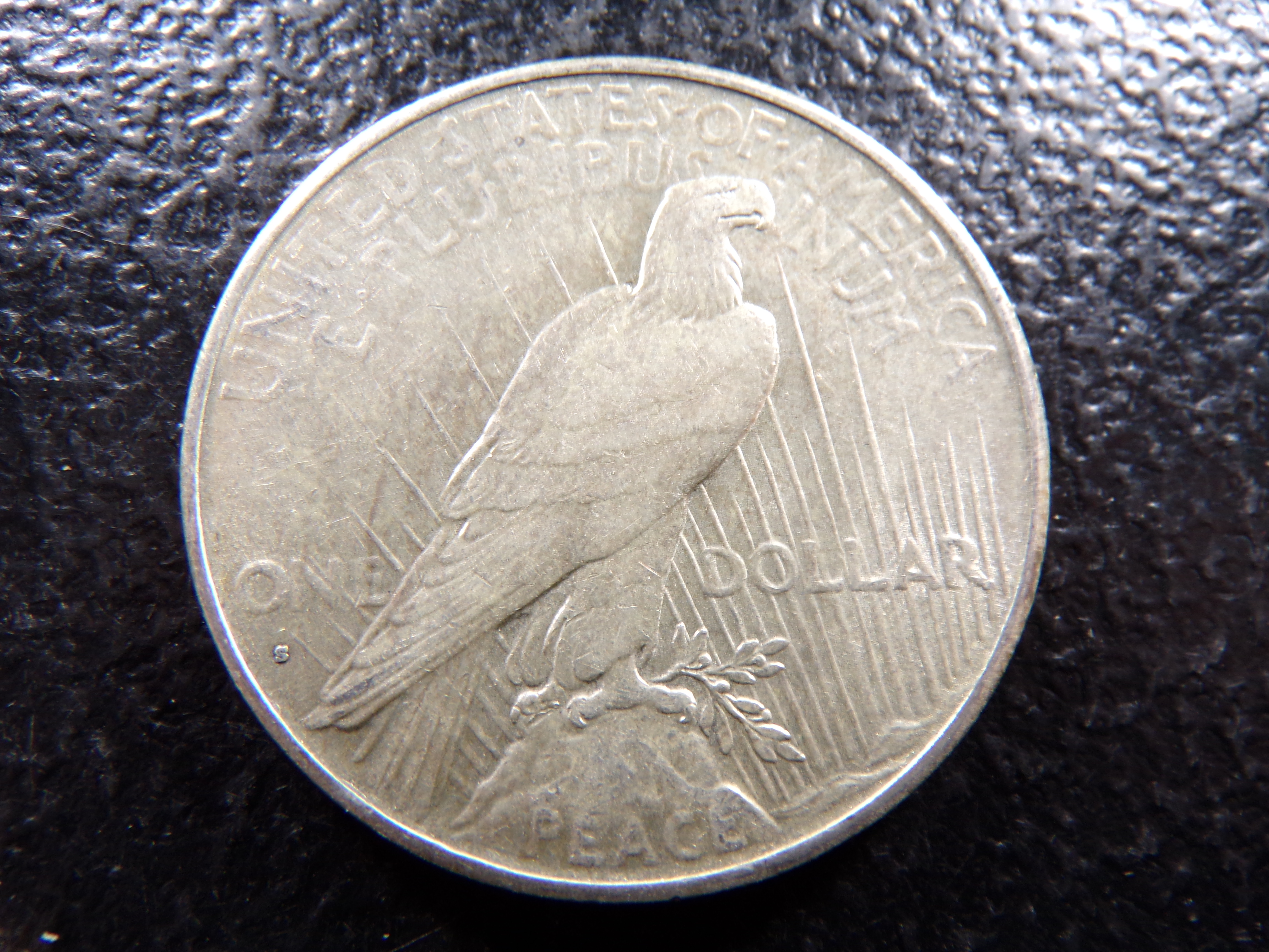 1935-S HIGH GRADE PEACE SILVER DOLLAR