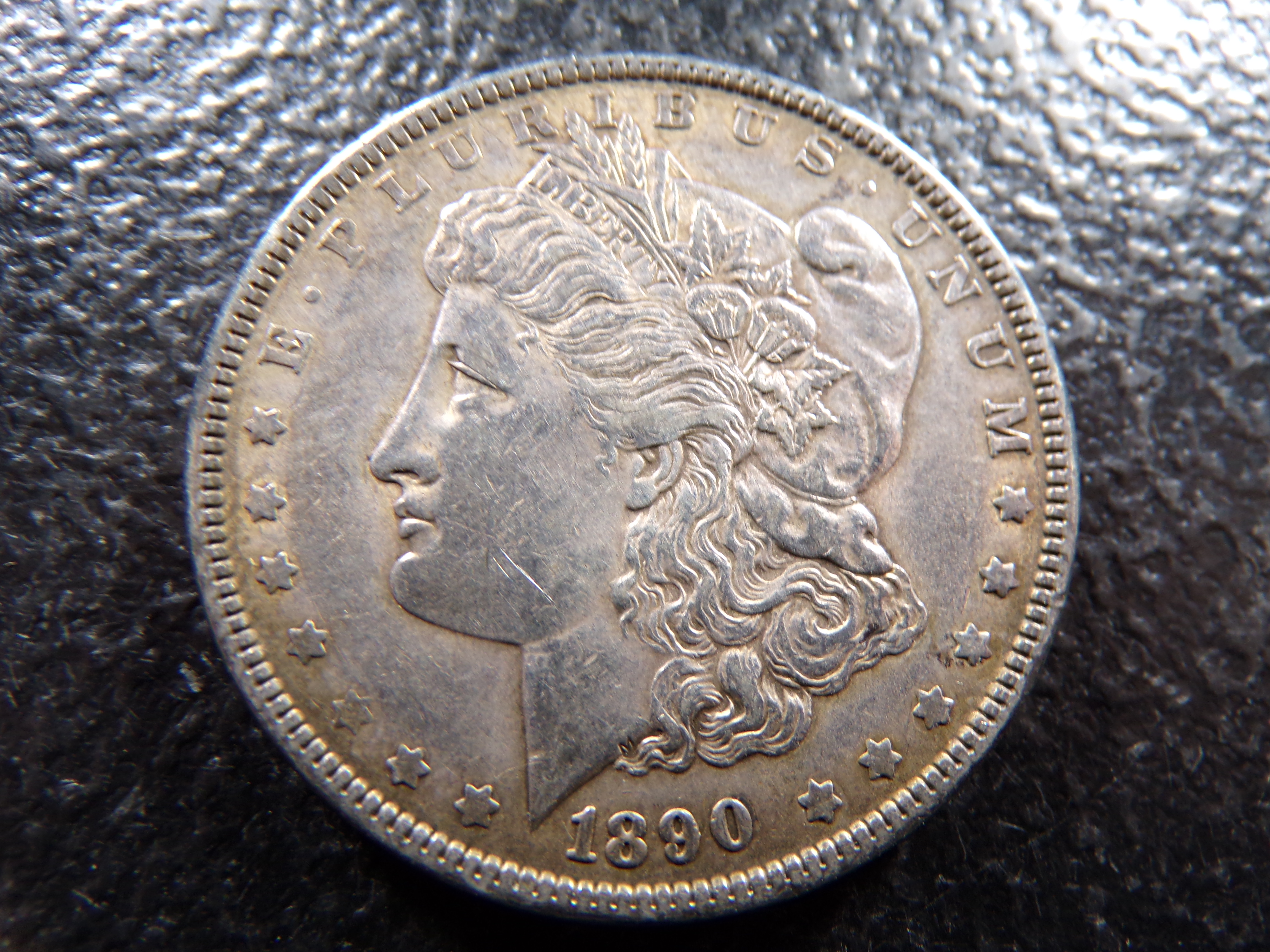 1890 MORGAN SILVER DOLLAR